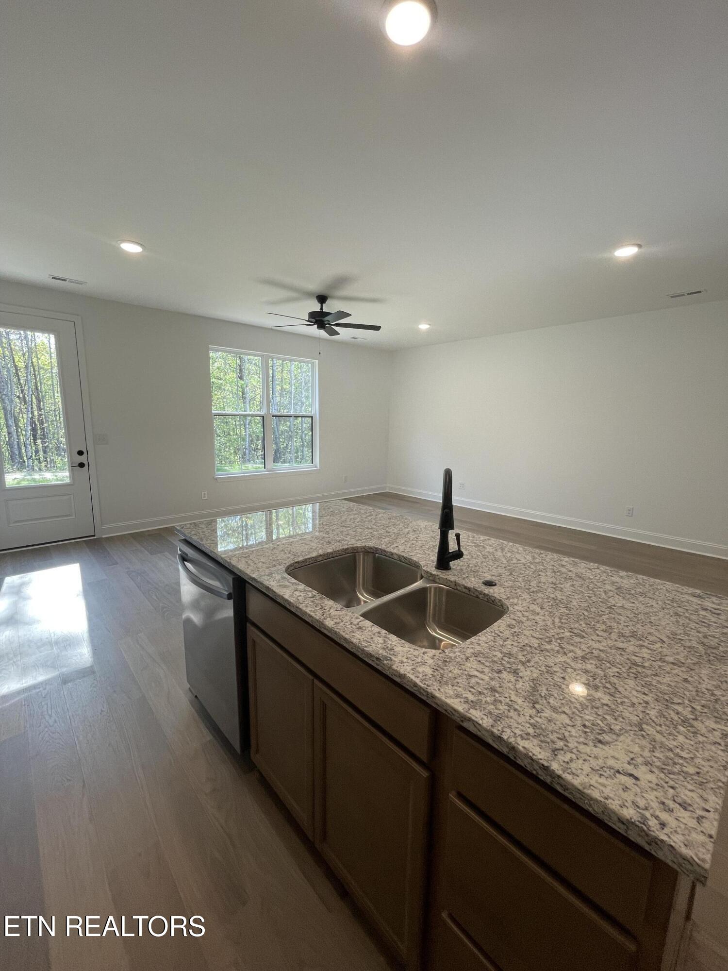 8835 Chapman Trace Way Property Photo 11