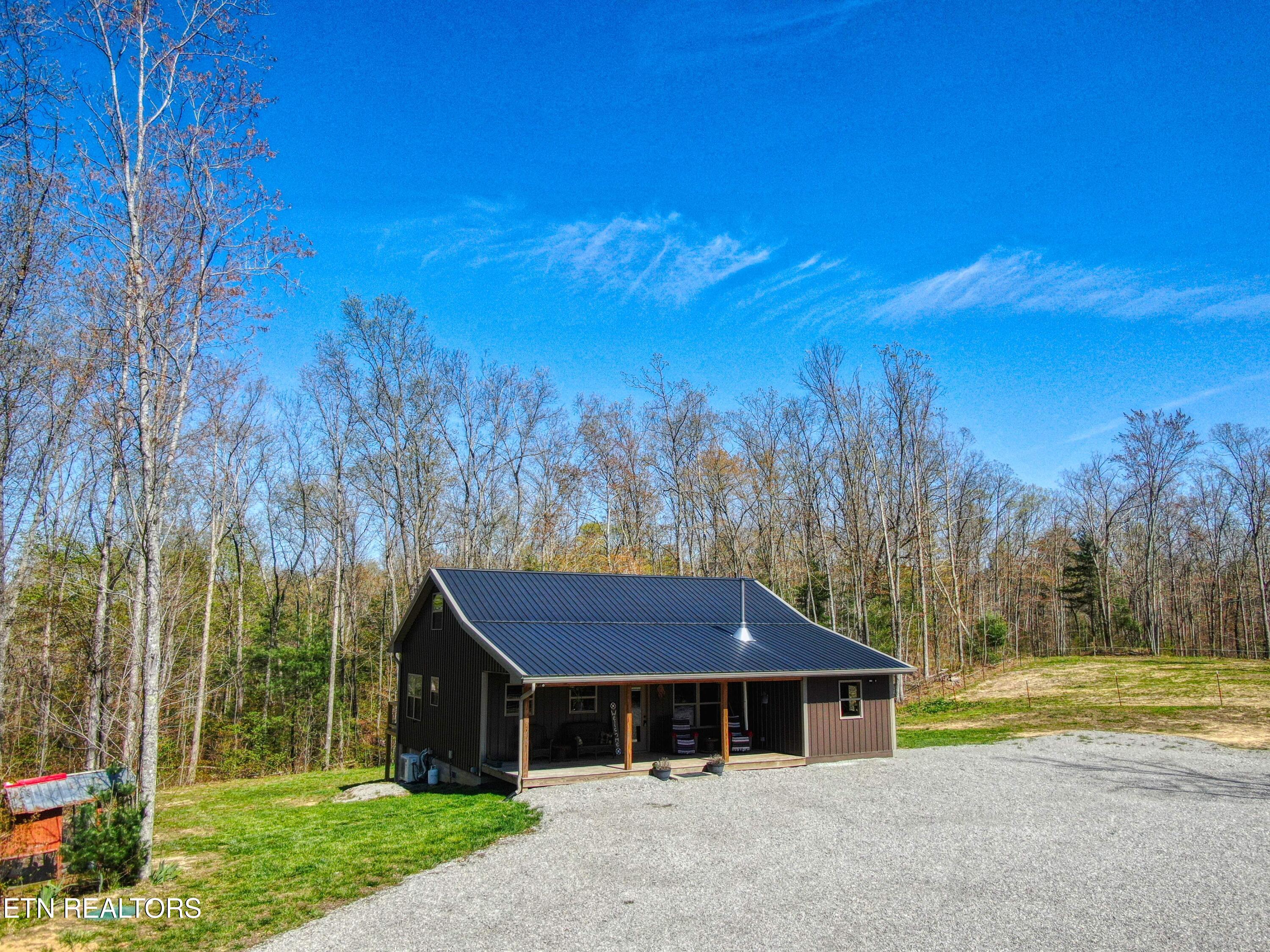 2025 Allardt Tinch Rd Property Photo