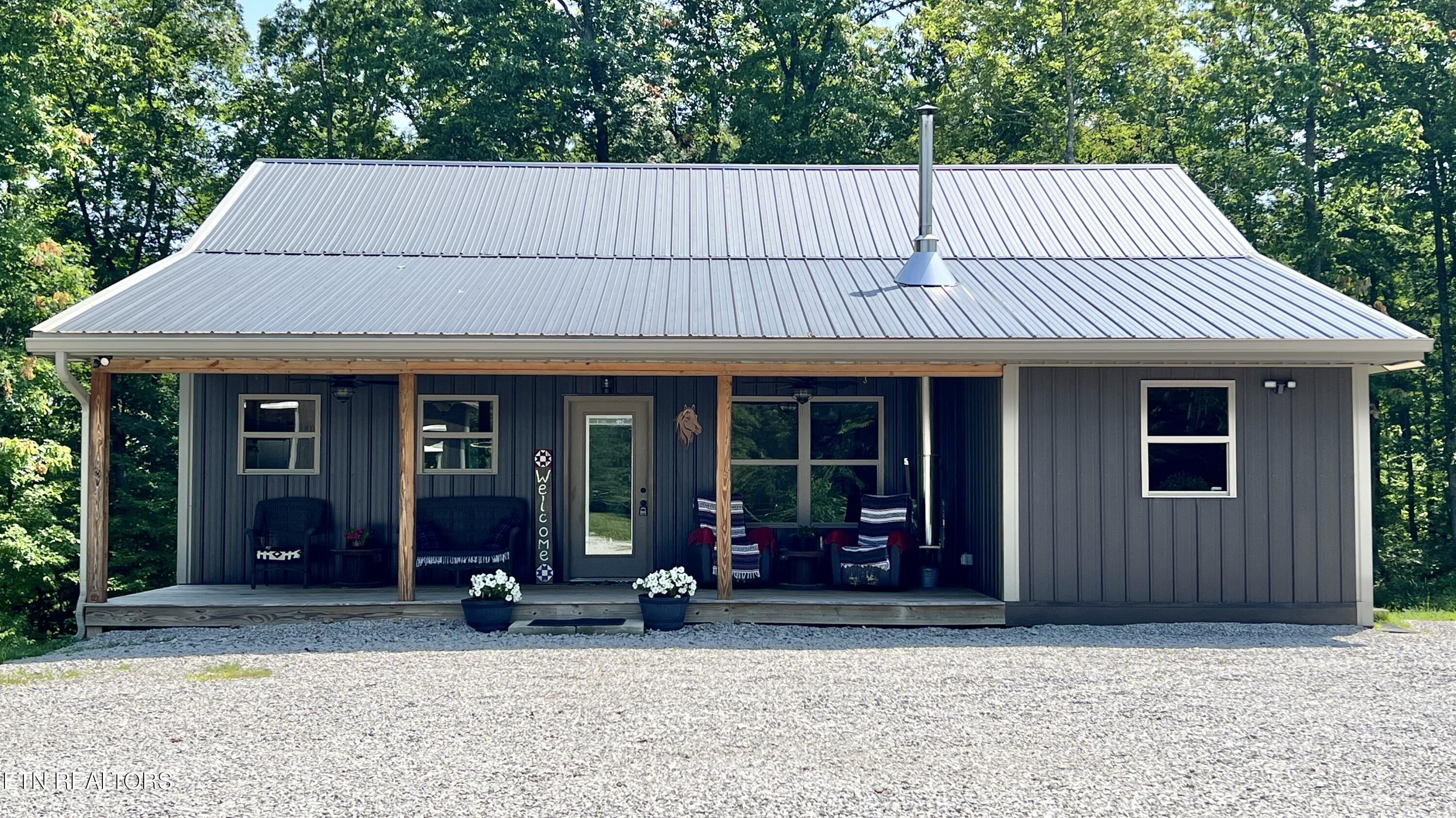 2025 Allardt Tinch Rd Property Photo 3