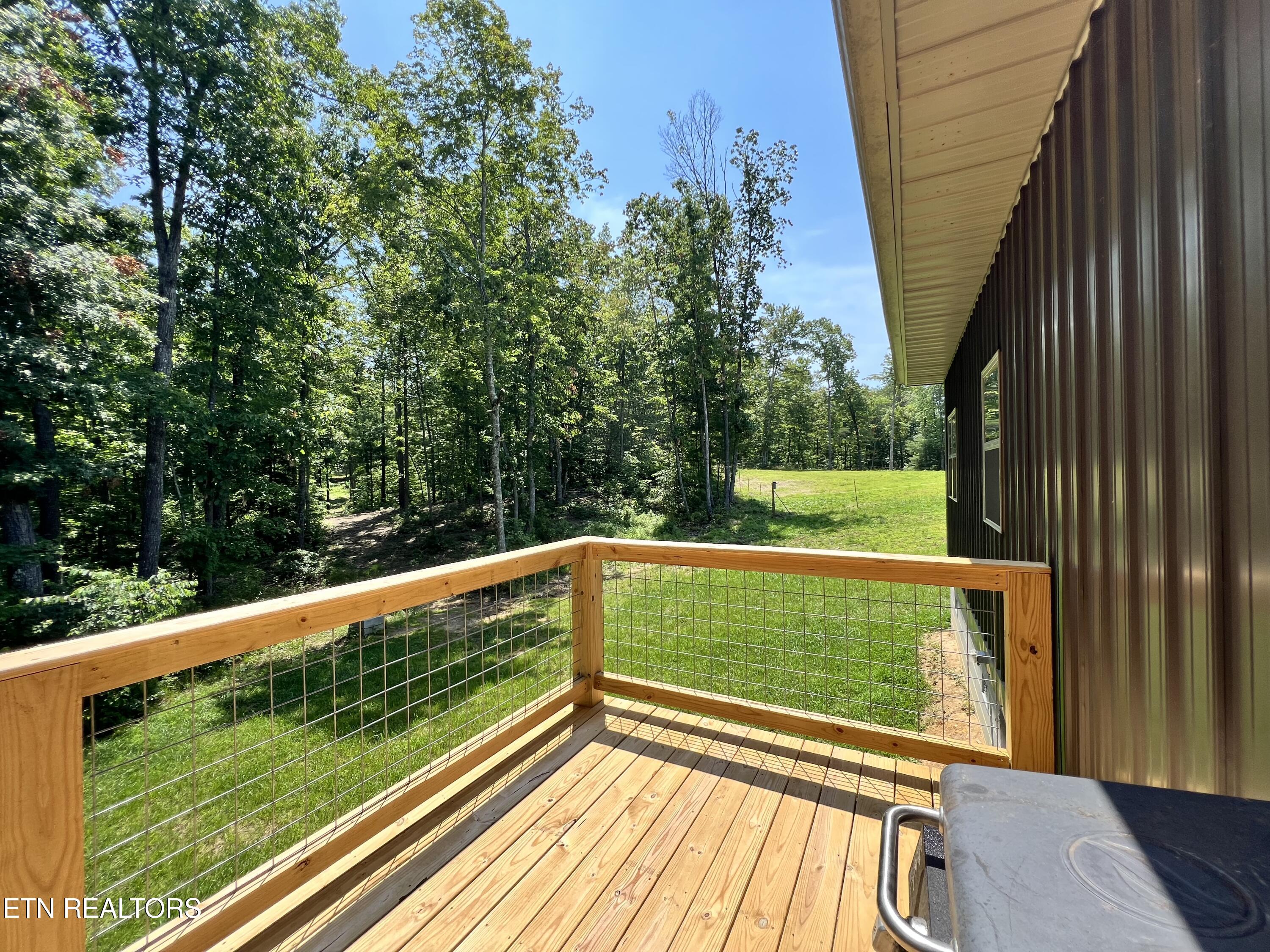 2025 Allardt Tinch Rd Property Photo 7