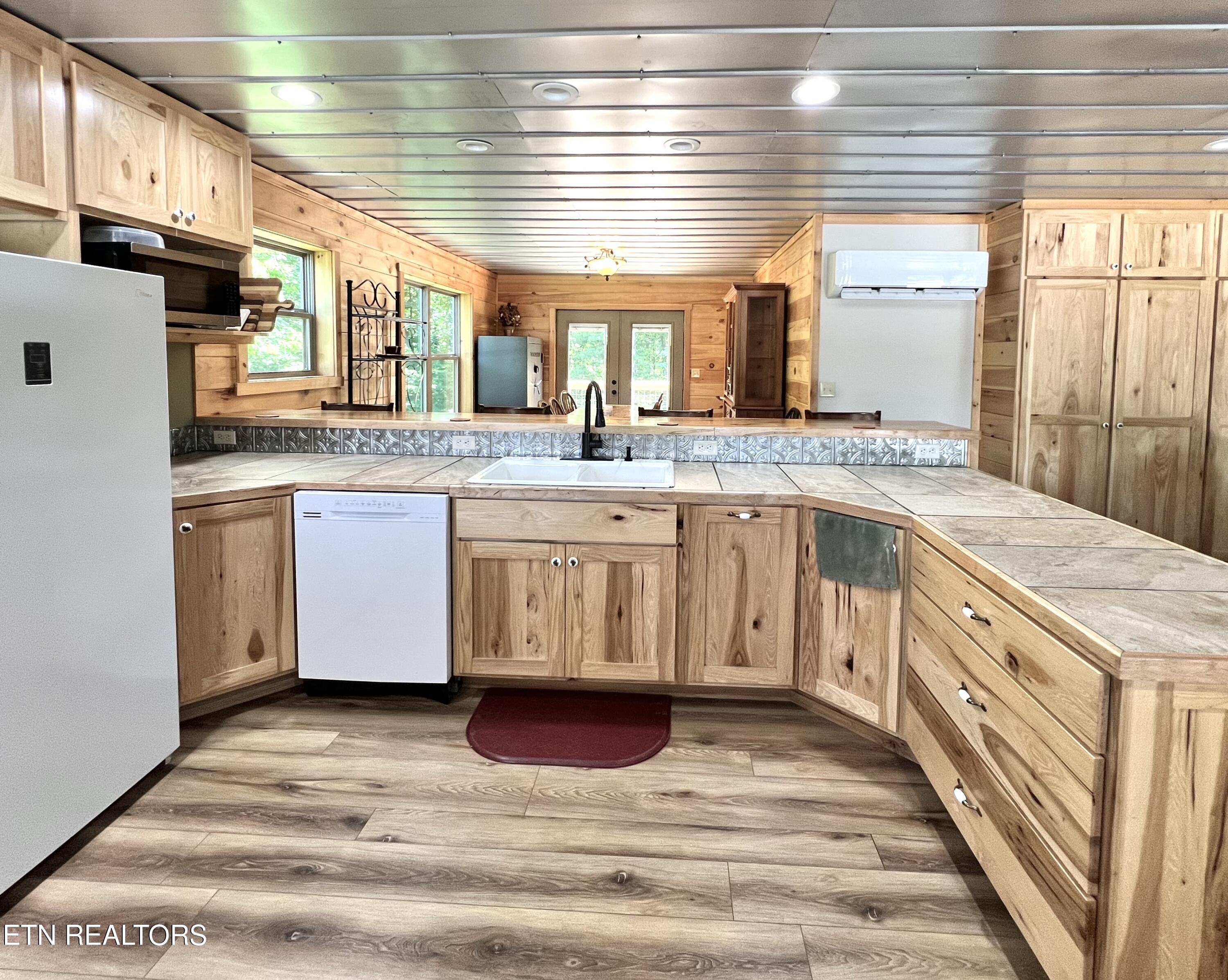 2025 Allardt Tinch Rd Property Photo 13