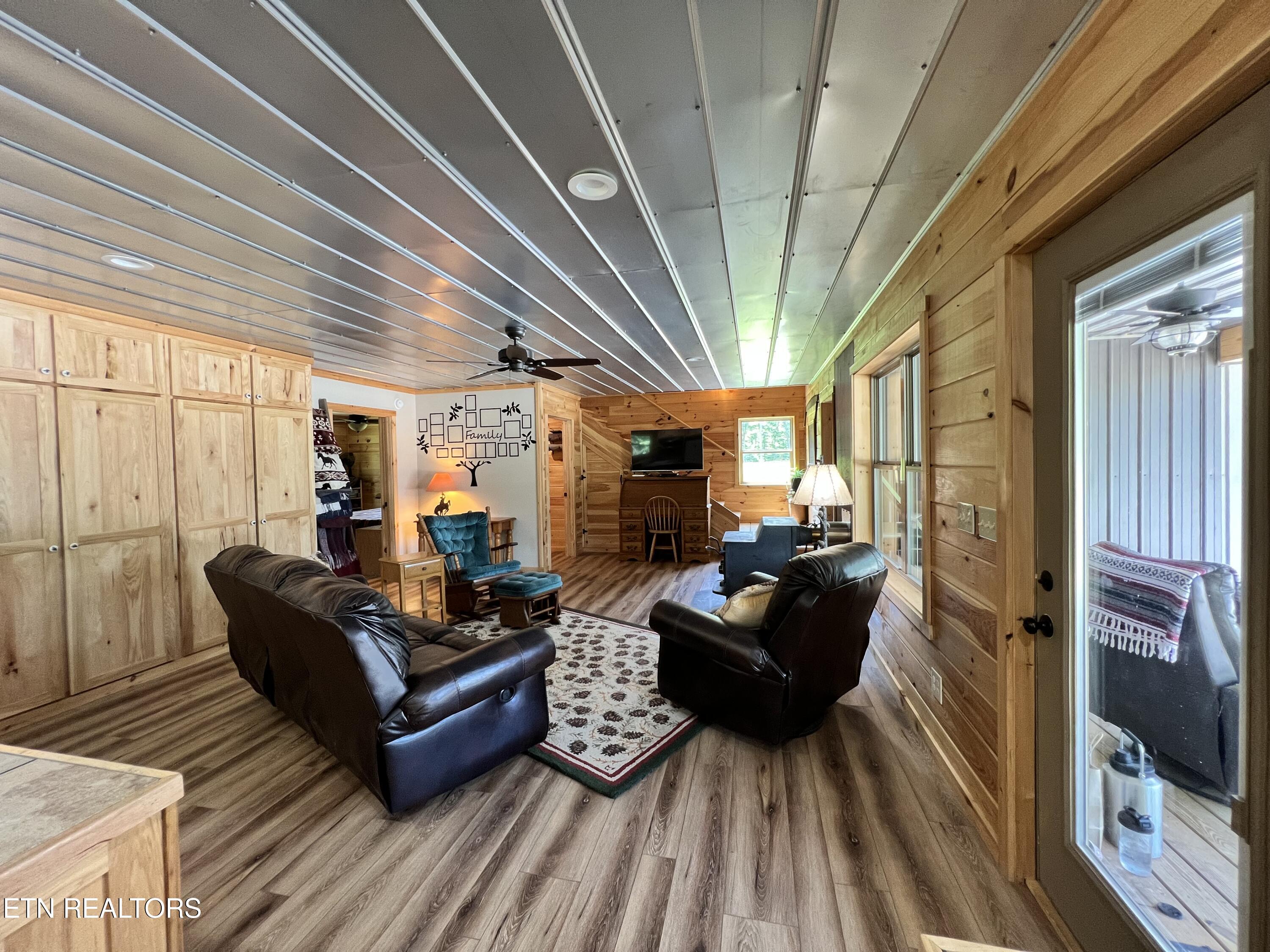 2025 Allardt Tinch Rd Property Photo 20
