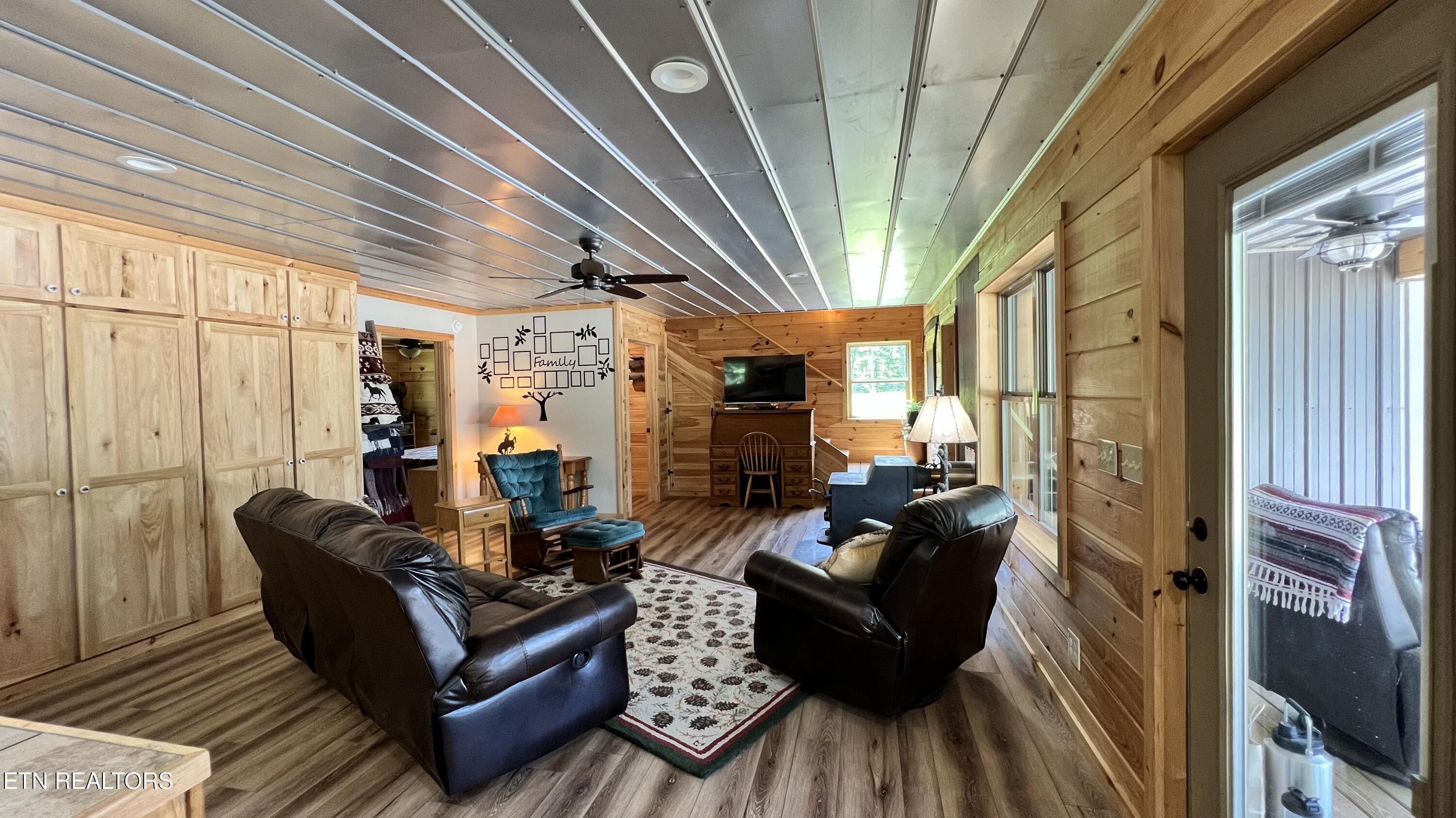 2025 Allardt Tinch Rd Property Photo 22