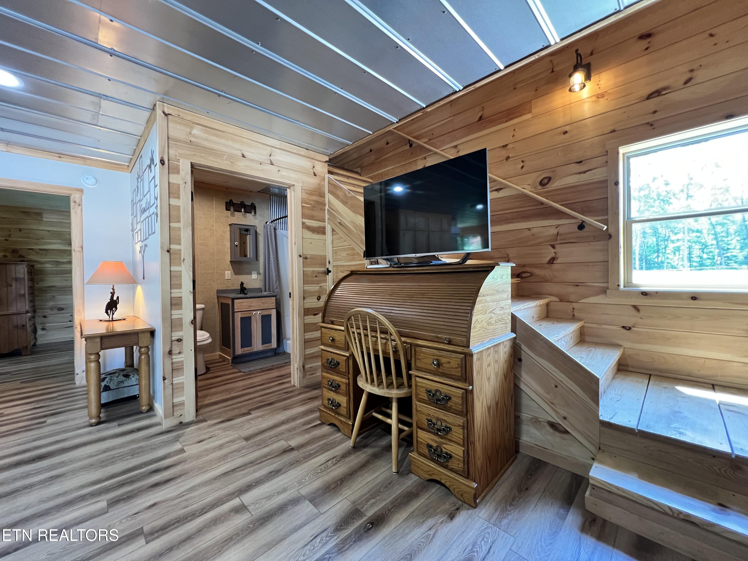 2025 Allardt Tinch Rd Property Photo 29