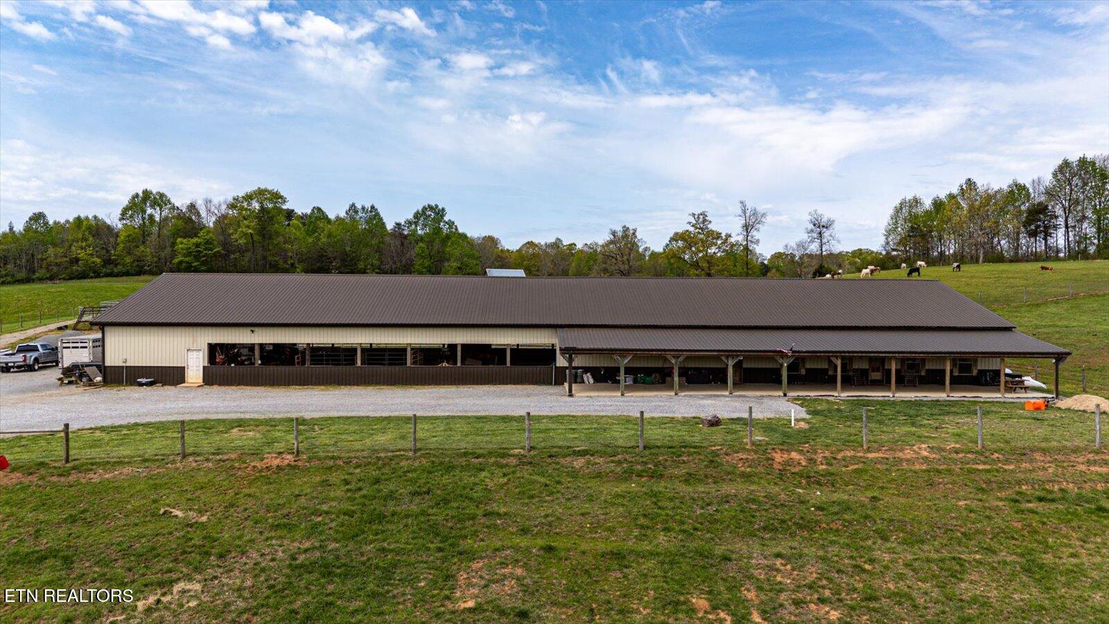 180 Mecca Pike Property Photo