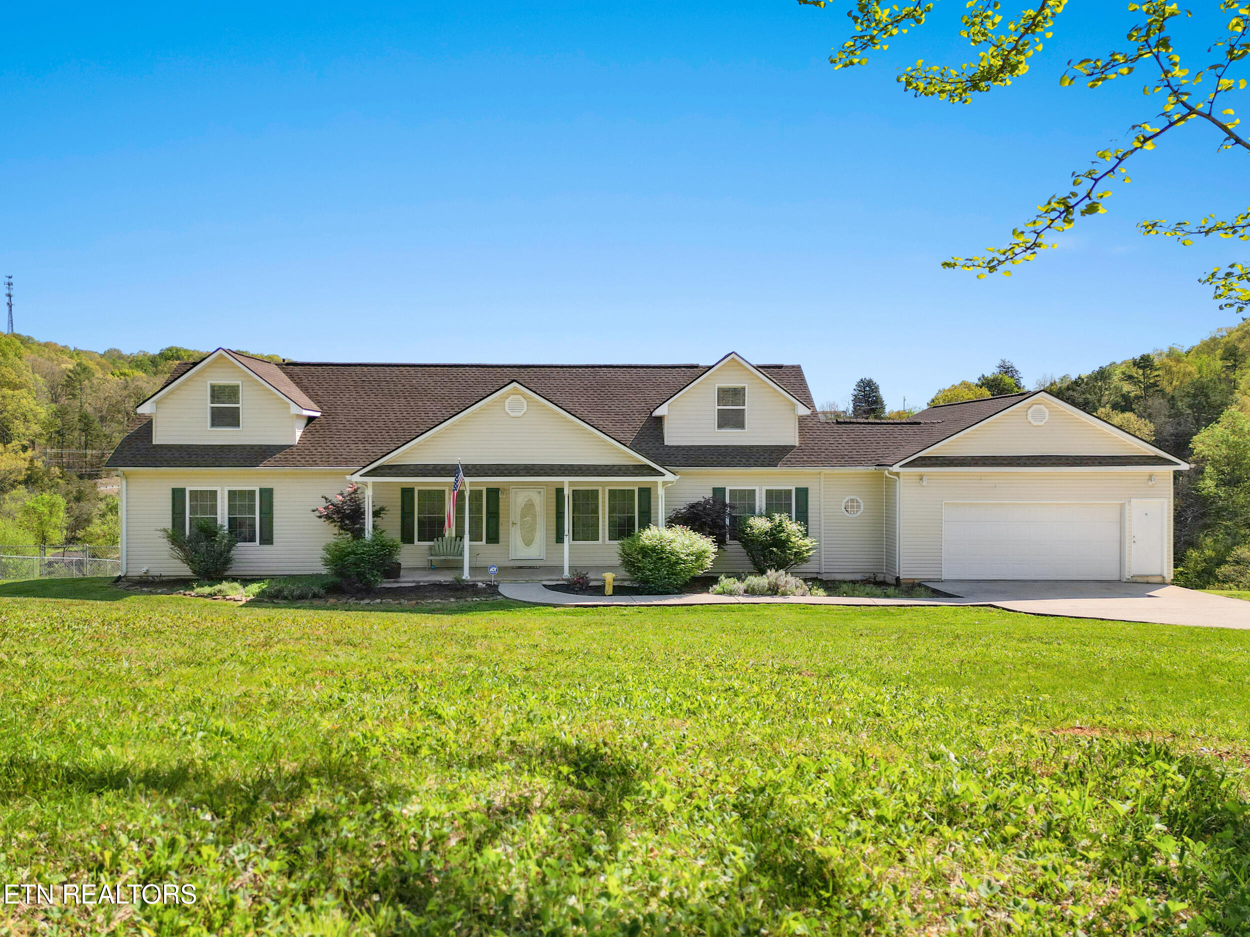 14285 Highway 72 Property Photo