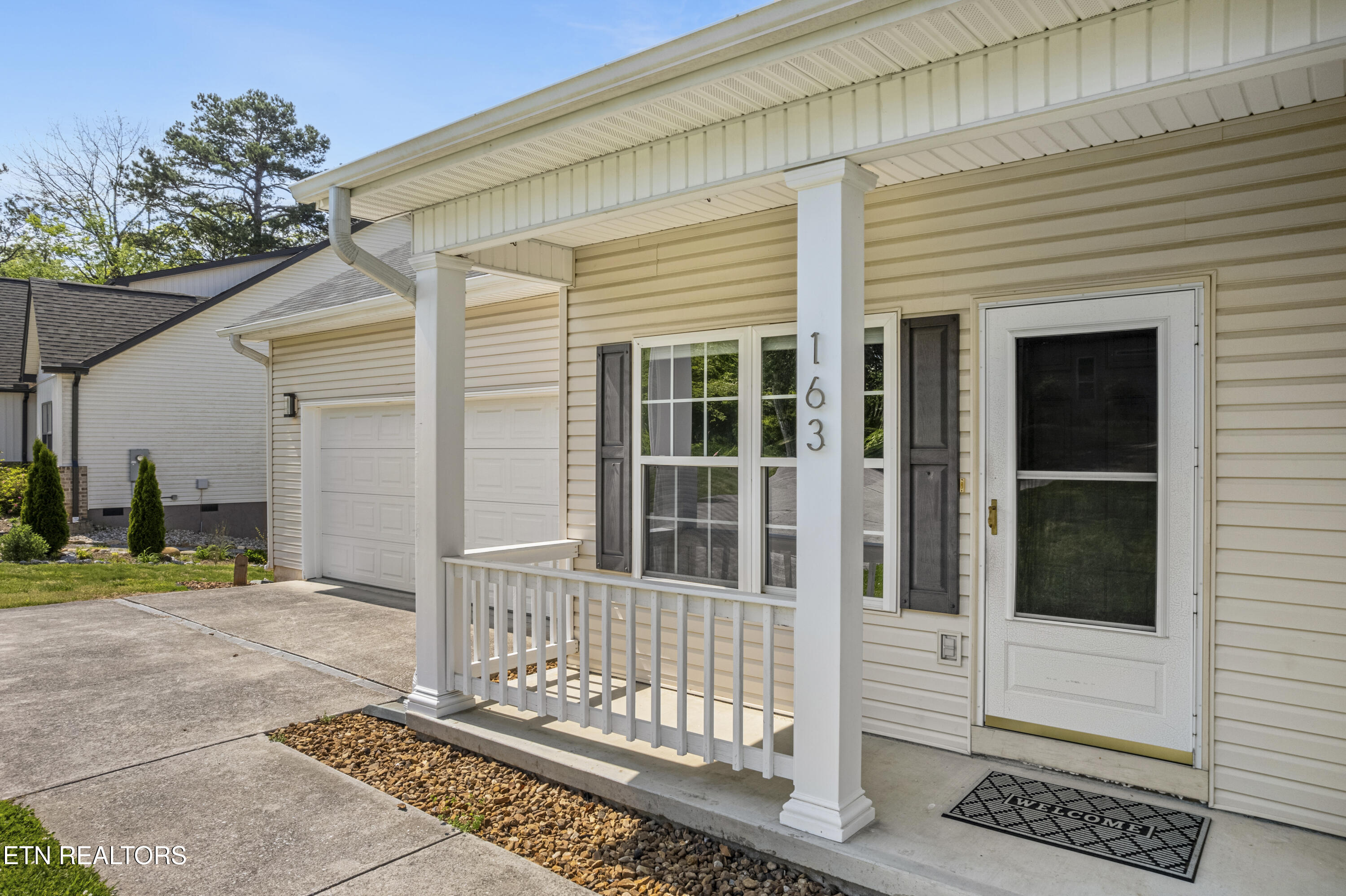 163 Elokwa Way Property Photo 6