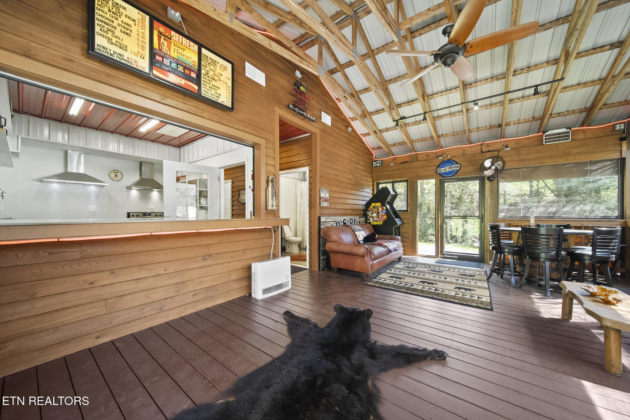 6062 Stinking Creek Rd Property Photo 43