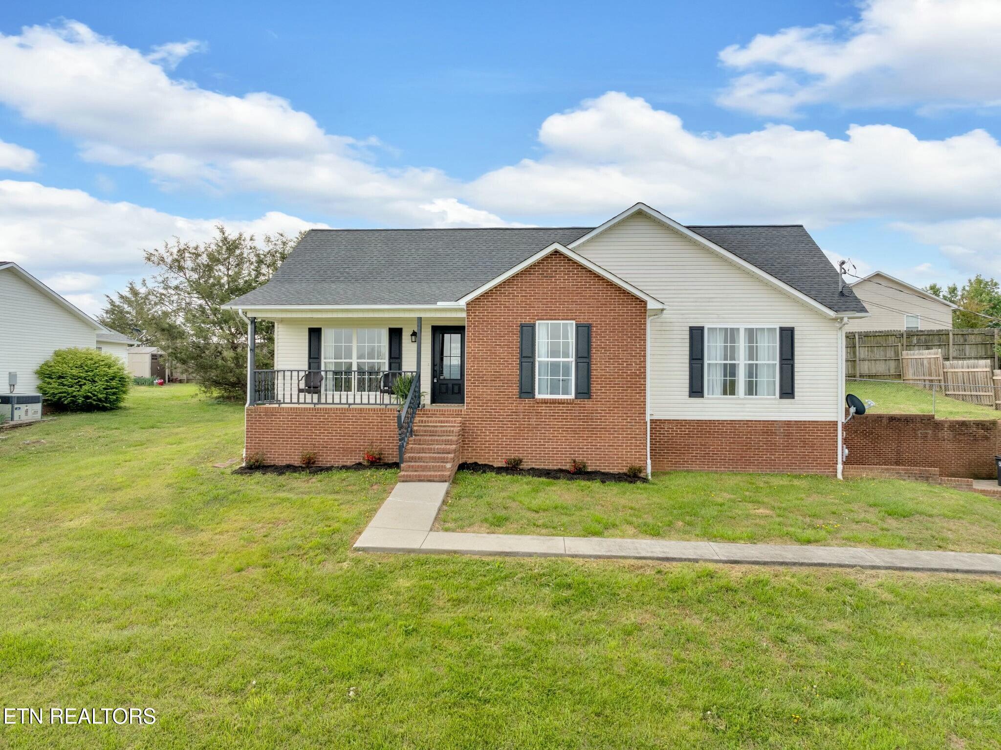 5640 Browning Way Property Photo