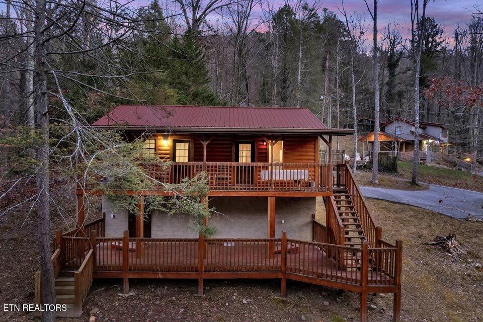 2230 Cove Creek Drive Property Photo