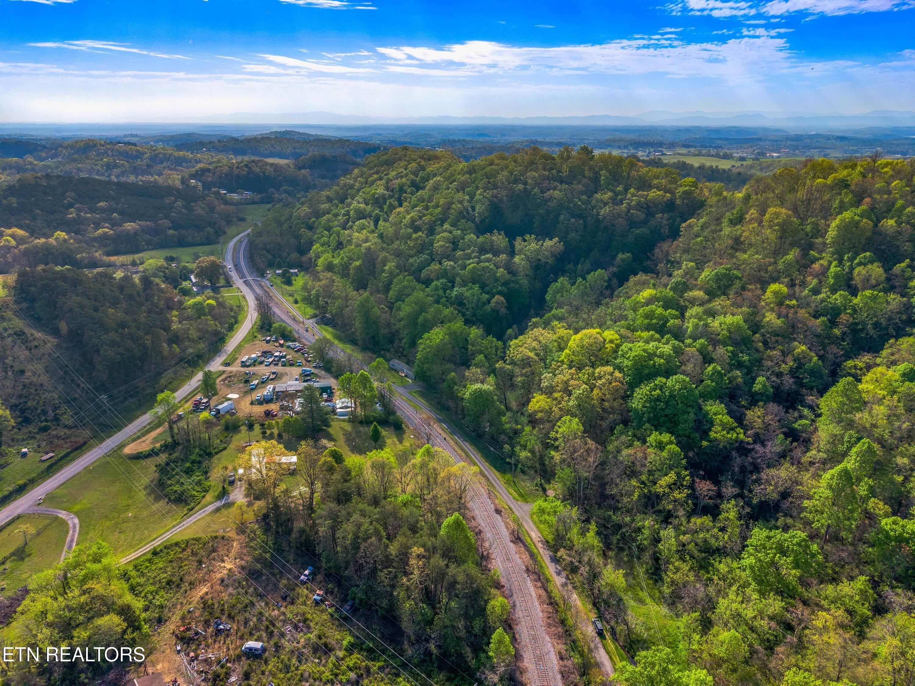 2805 Coffey Rd Property Photo 24