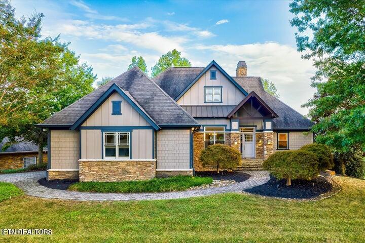 494 Chestnut Lane Property Photo