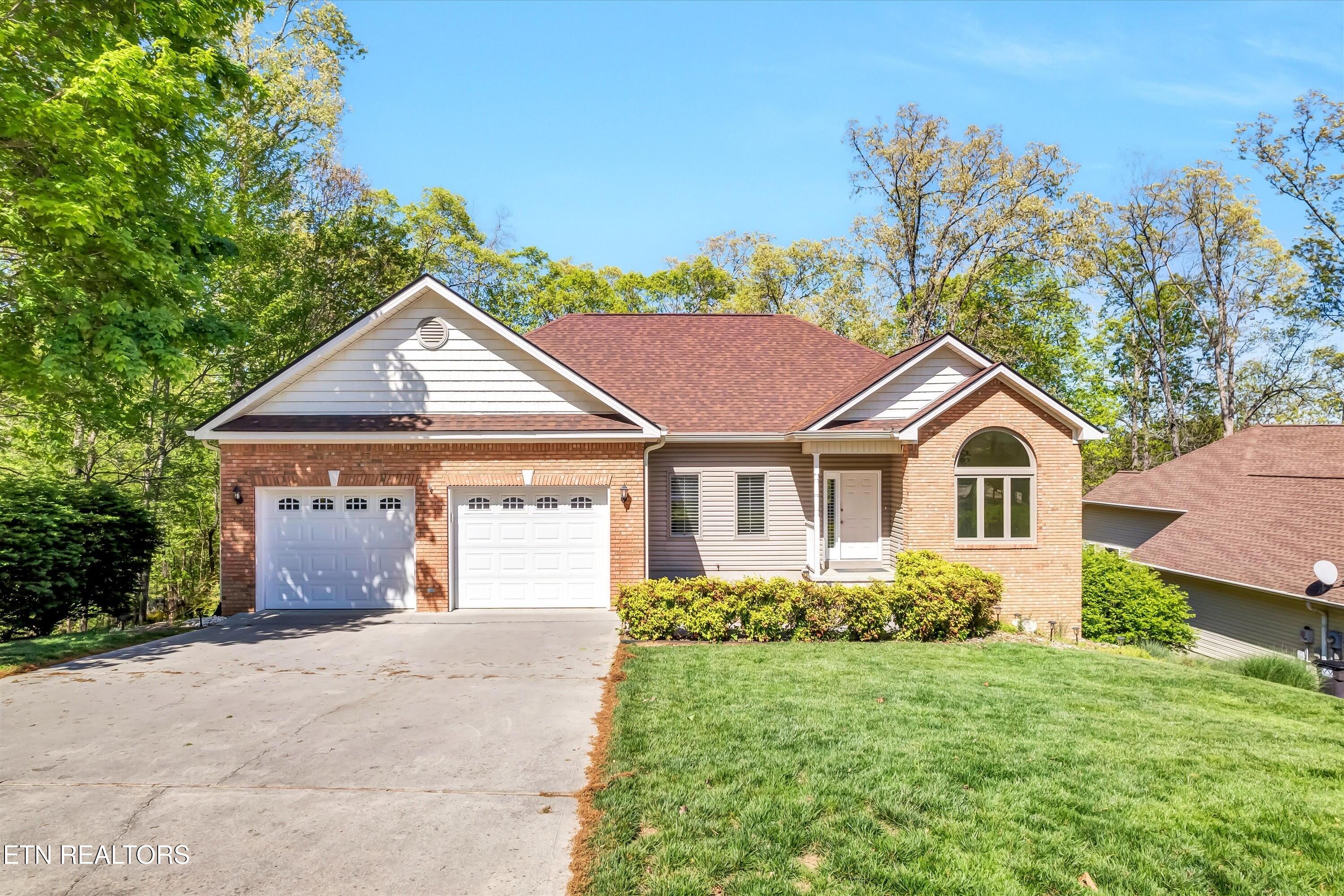 213 Osage Lane Property Photo