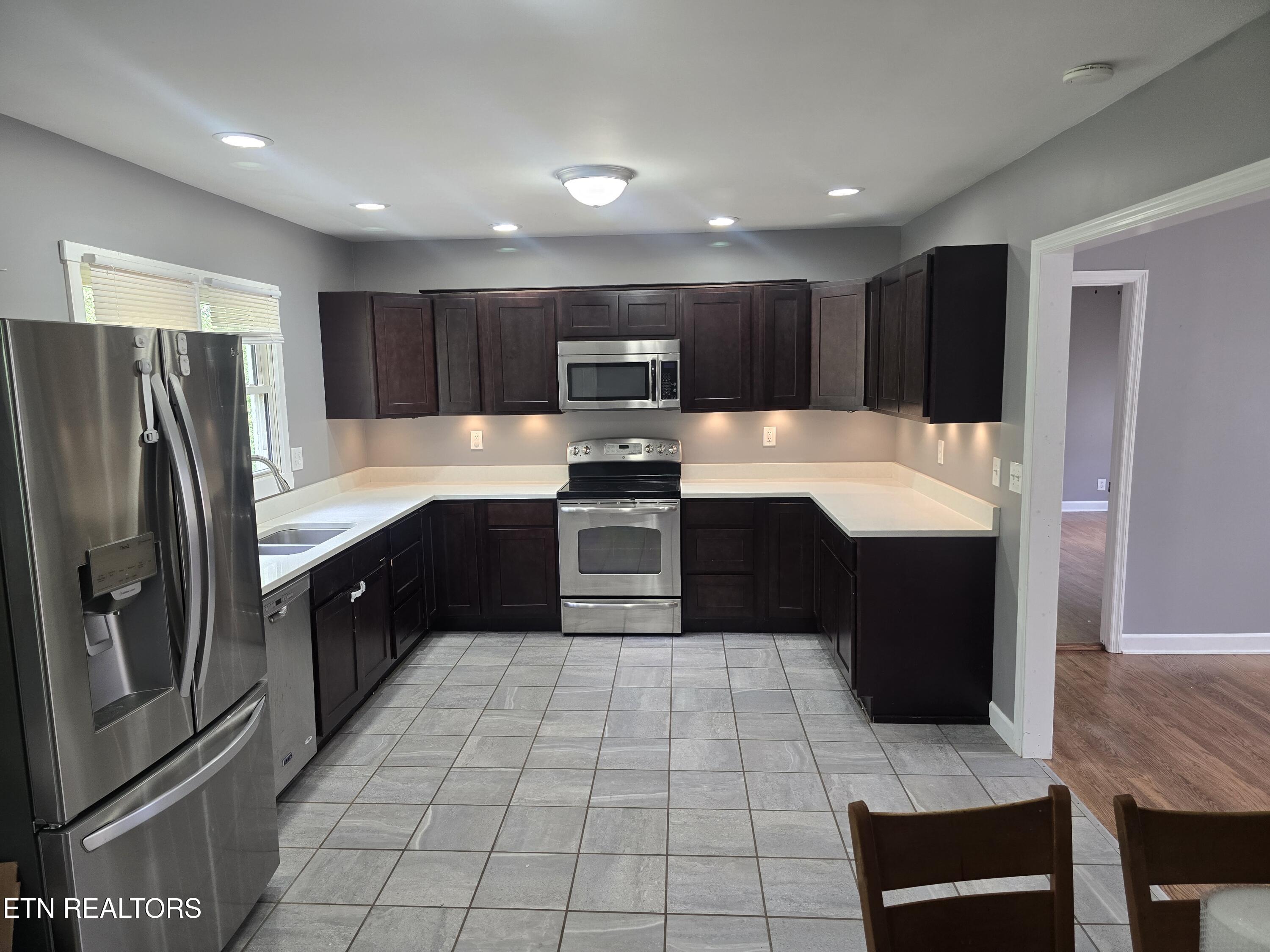 4107 Ne Valley View Drive Property Photo 14
