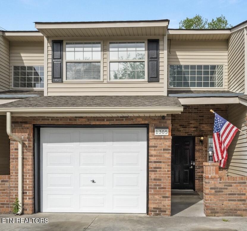 1305 Mountain Meadows Way Property Photo