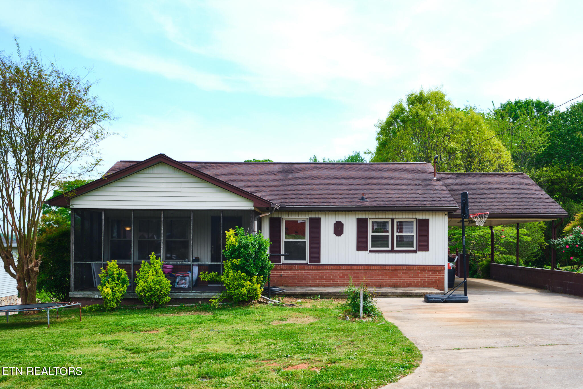 431 Mason Lane Property Photo