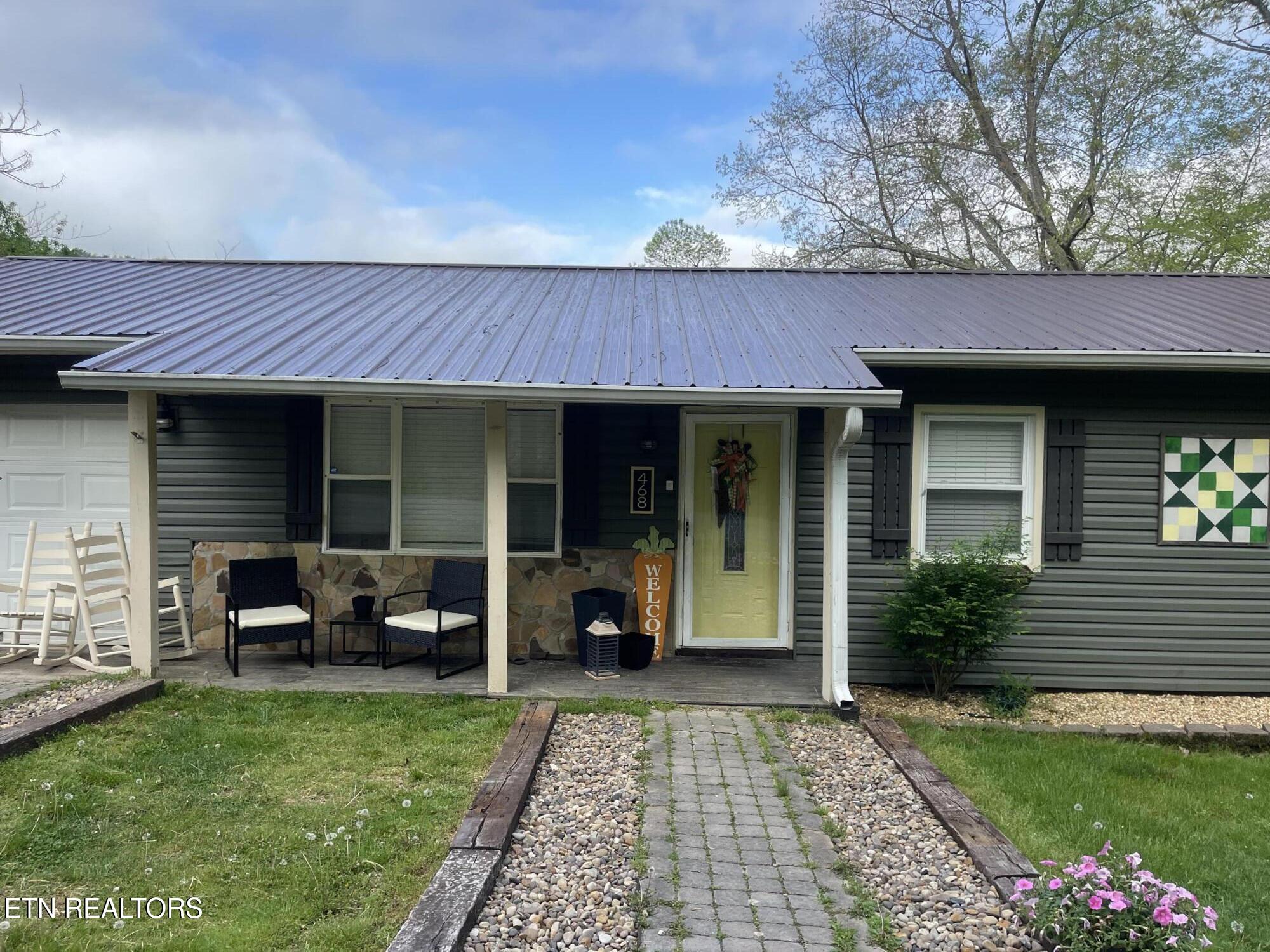 468 Poplar Ave