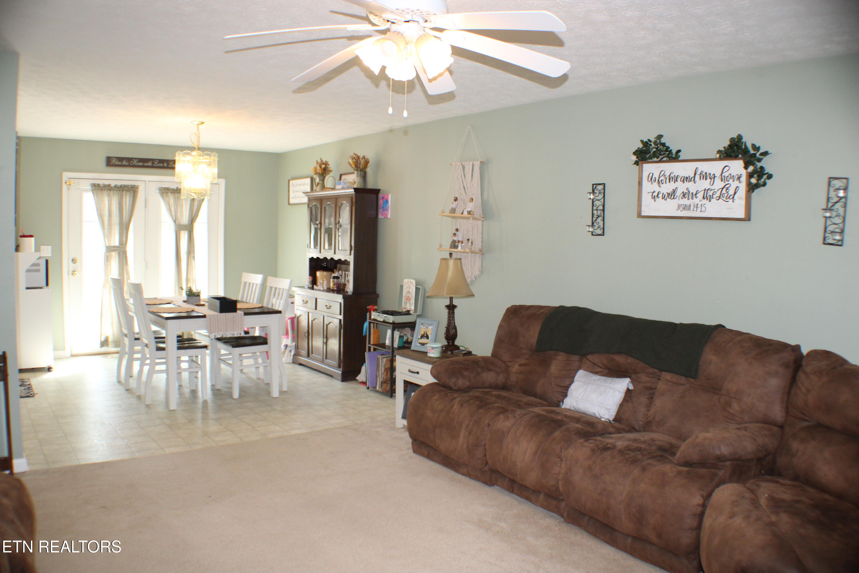 825 S 28th Street Property Photo 5