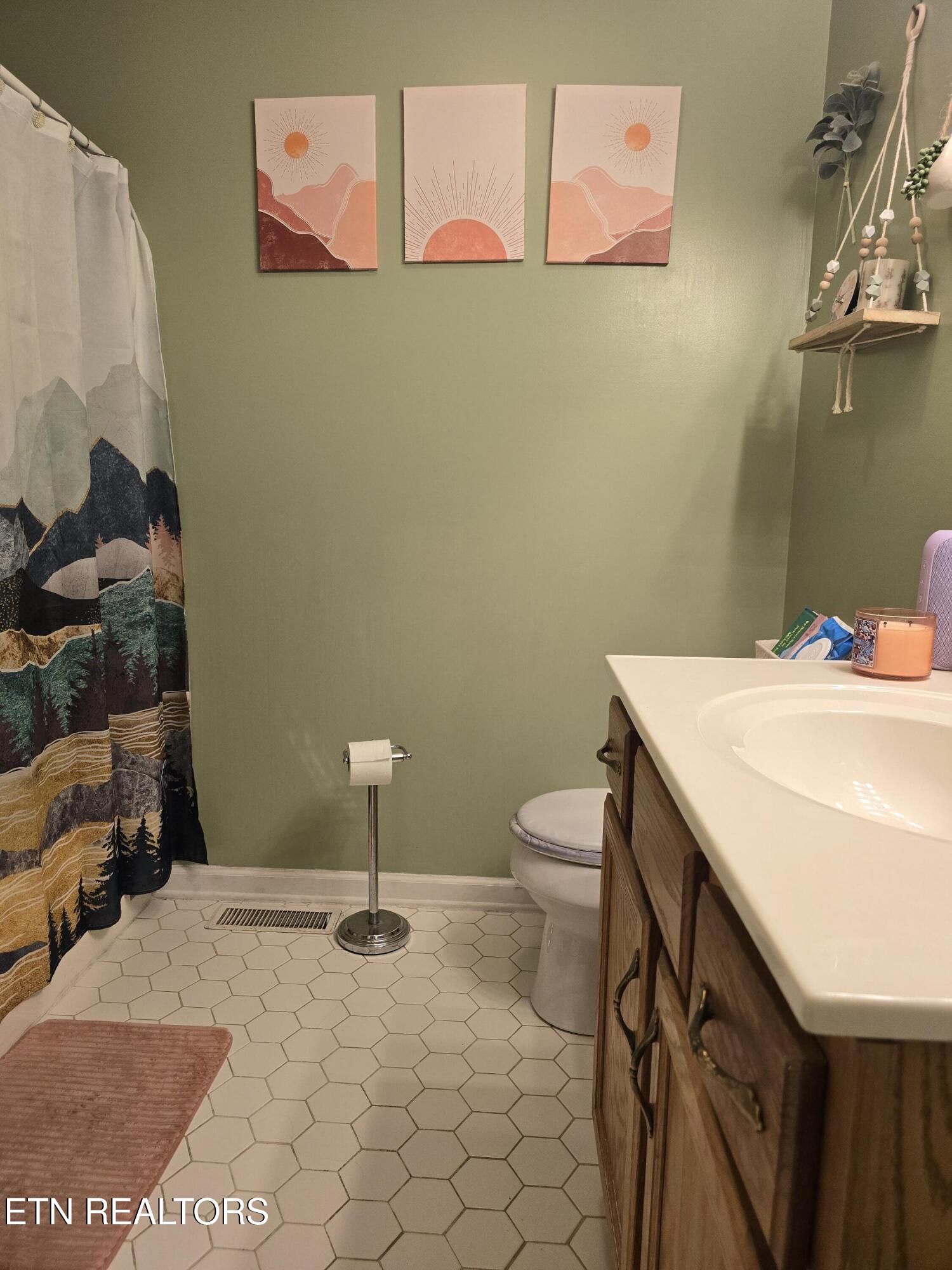 825 S 28th Street Property Photo 19