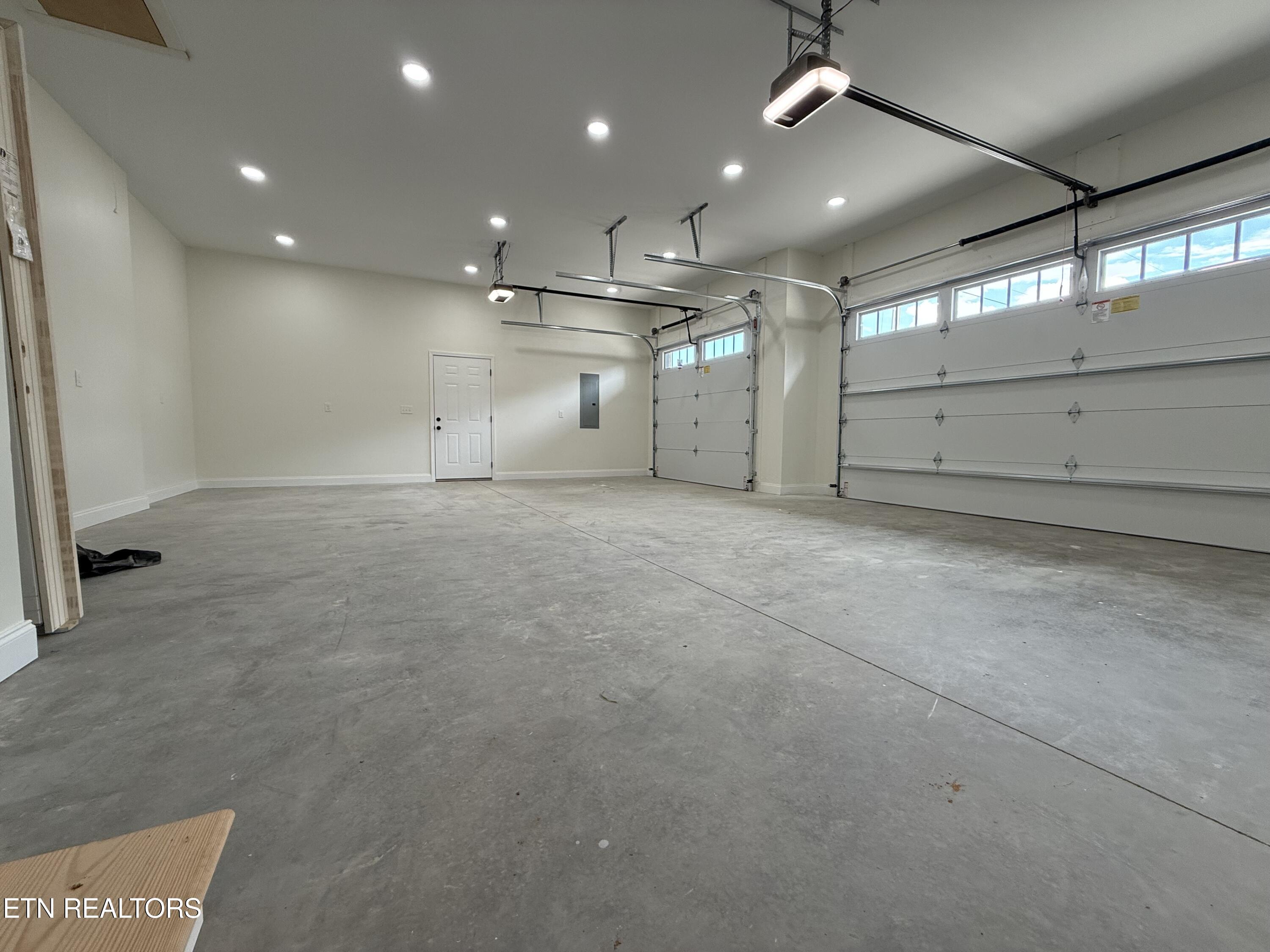 455 Lake Vista Drive Property Photo 13