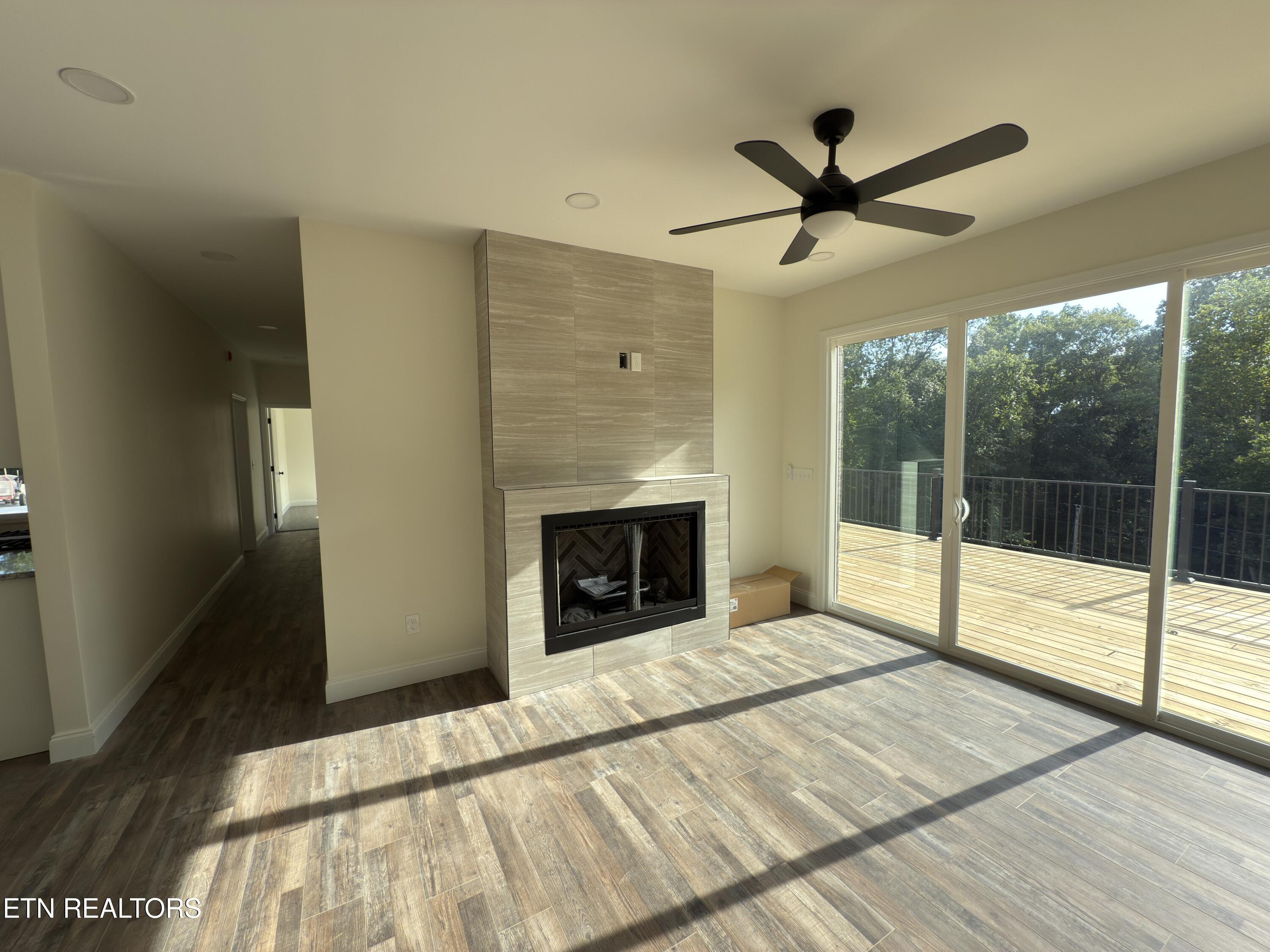 455 Lake Vista Drive Property Photo 20