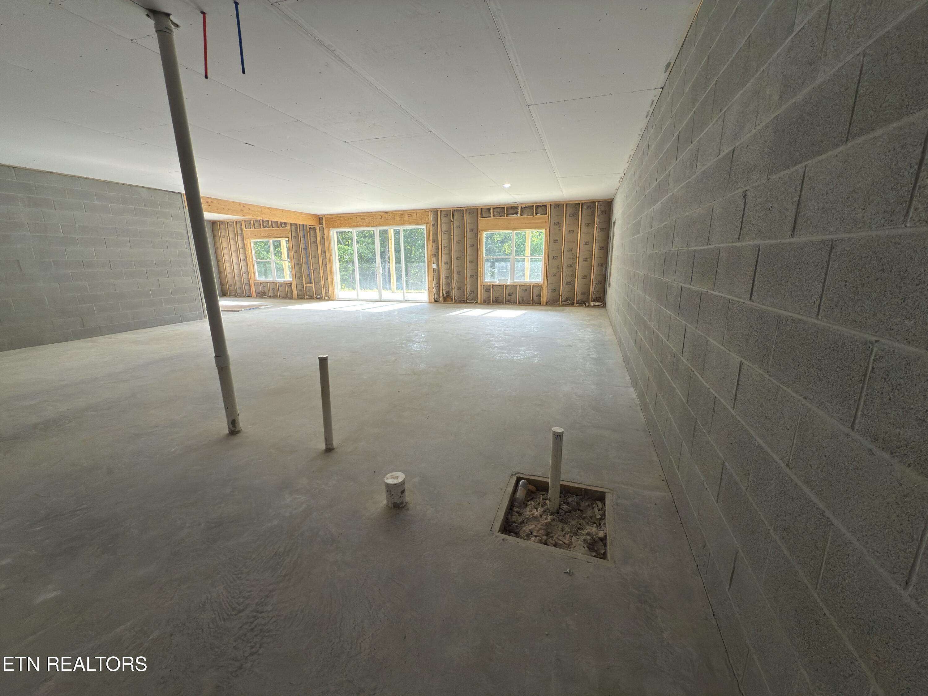 455 Lake Vista Drive Property Photo 36
