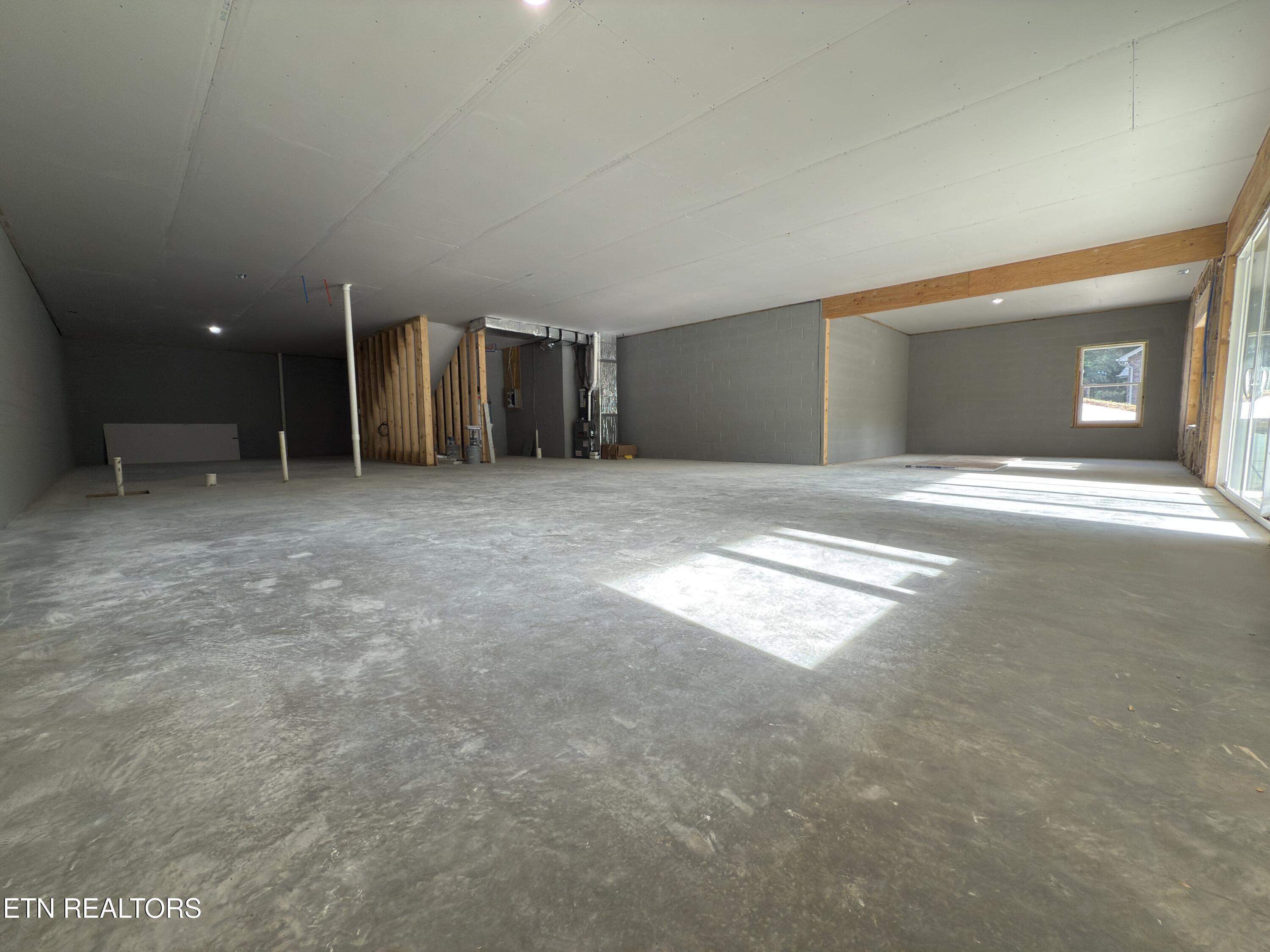 455 Lake Vista Drive Property Photo 37