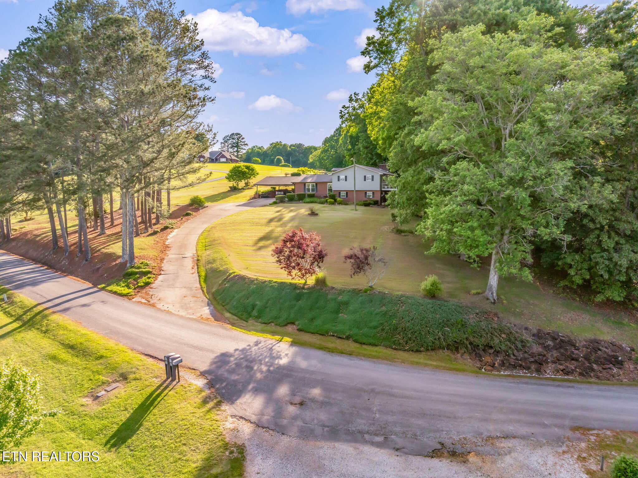 108 Pattie Gap Rd Property Photo 1