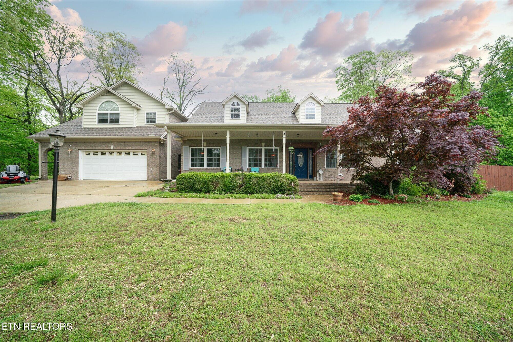 6023 Hilham Rd Property Photo