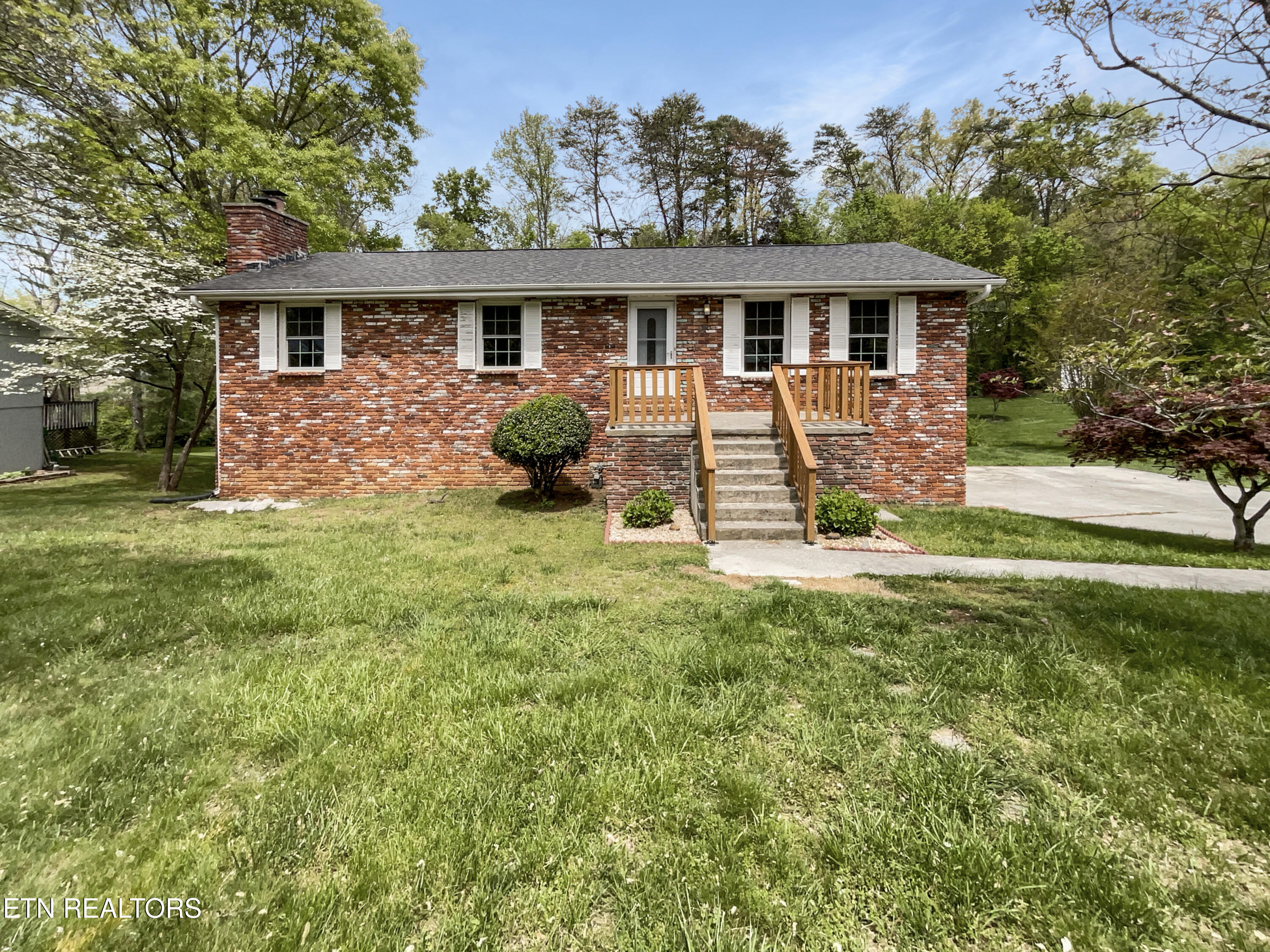 170 Cumberland View Drive Property Photo