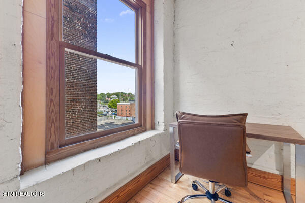 100 S Gay St Property Photo 7