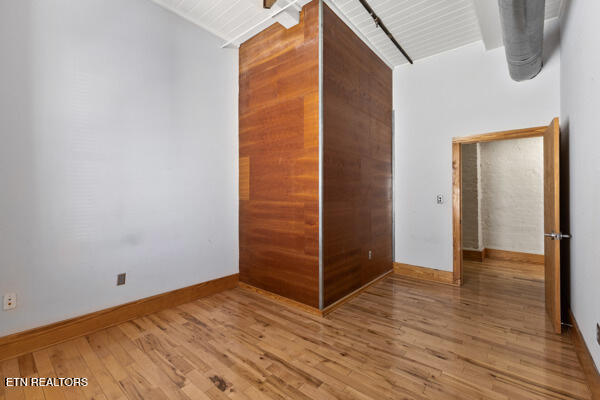 100 S Gay St Property Photo 11