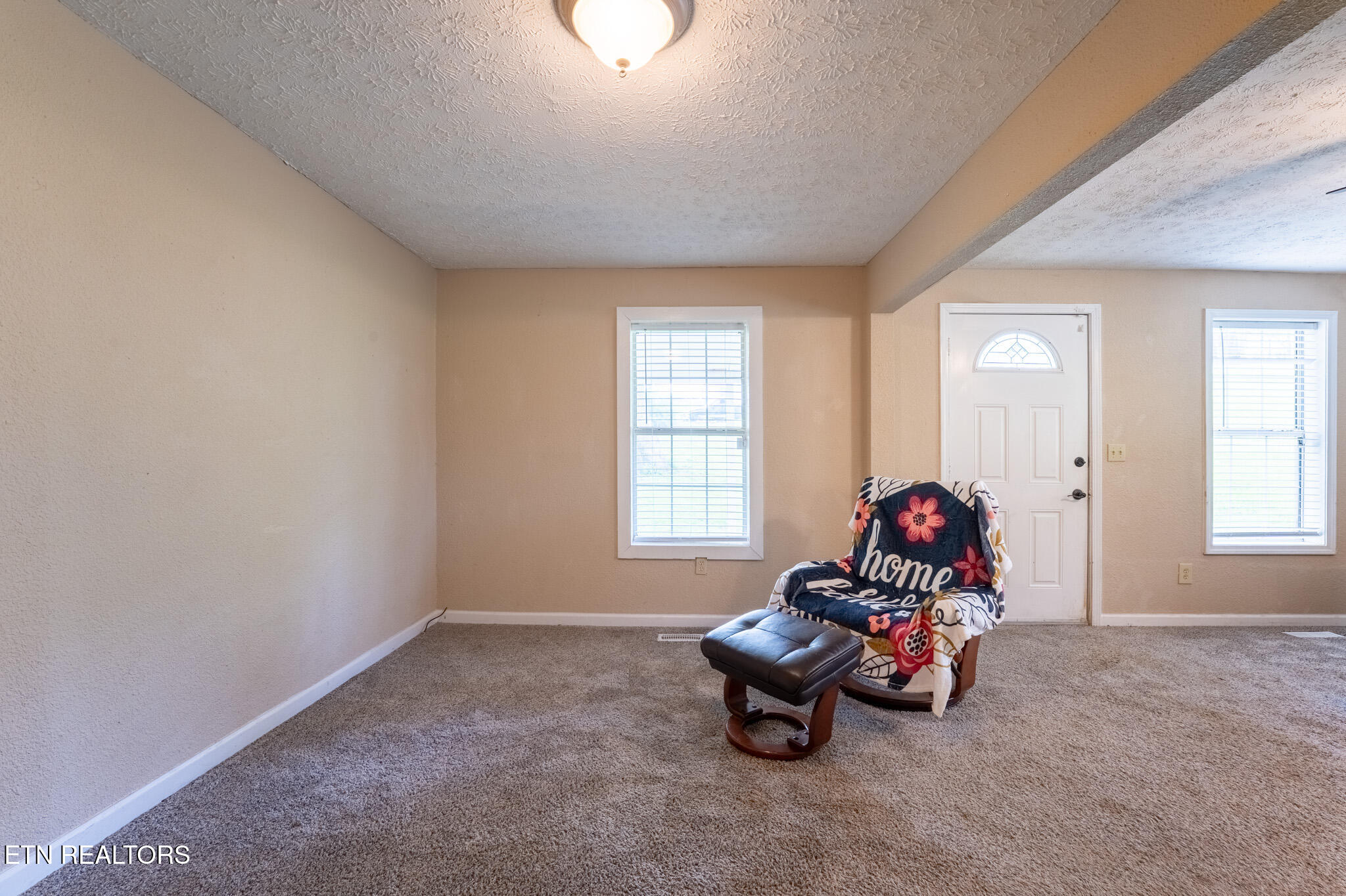 1301 Jefferson Ave Property Photo 5
