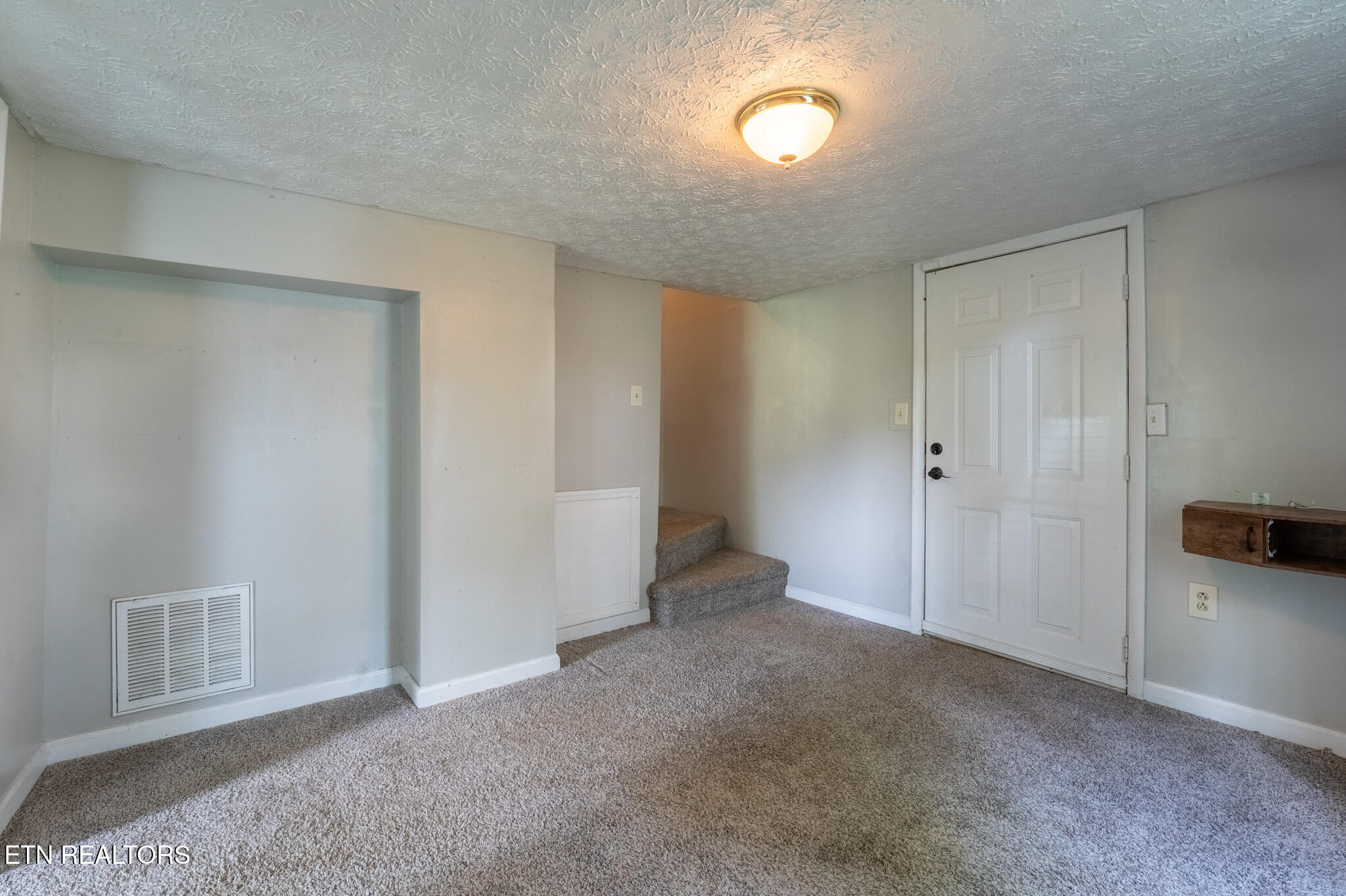 1301 Jefferson Ave Property Photo 14