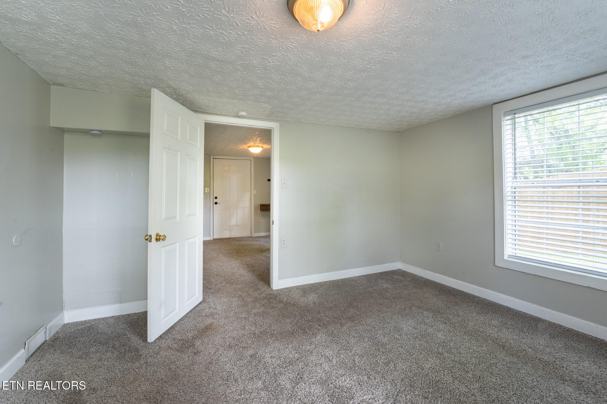 1301 Jefferson Ave Property Photo 16