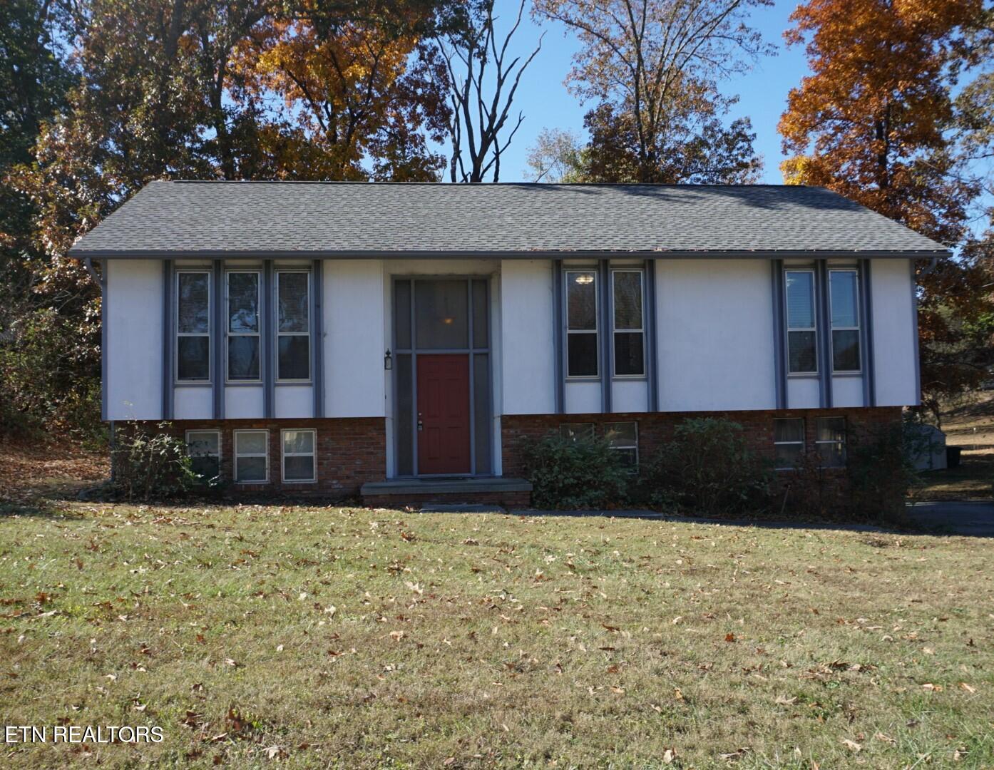 Karns Real Estate Listings Main Image