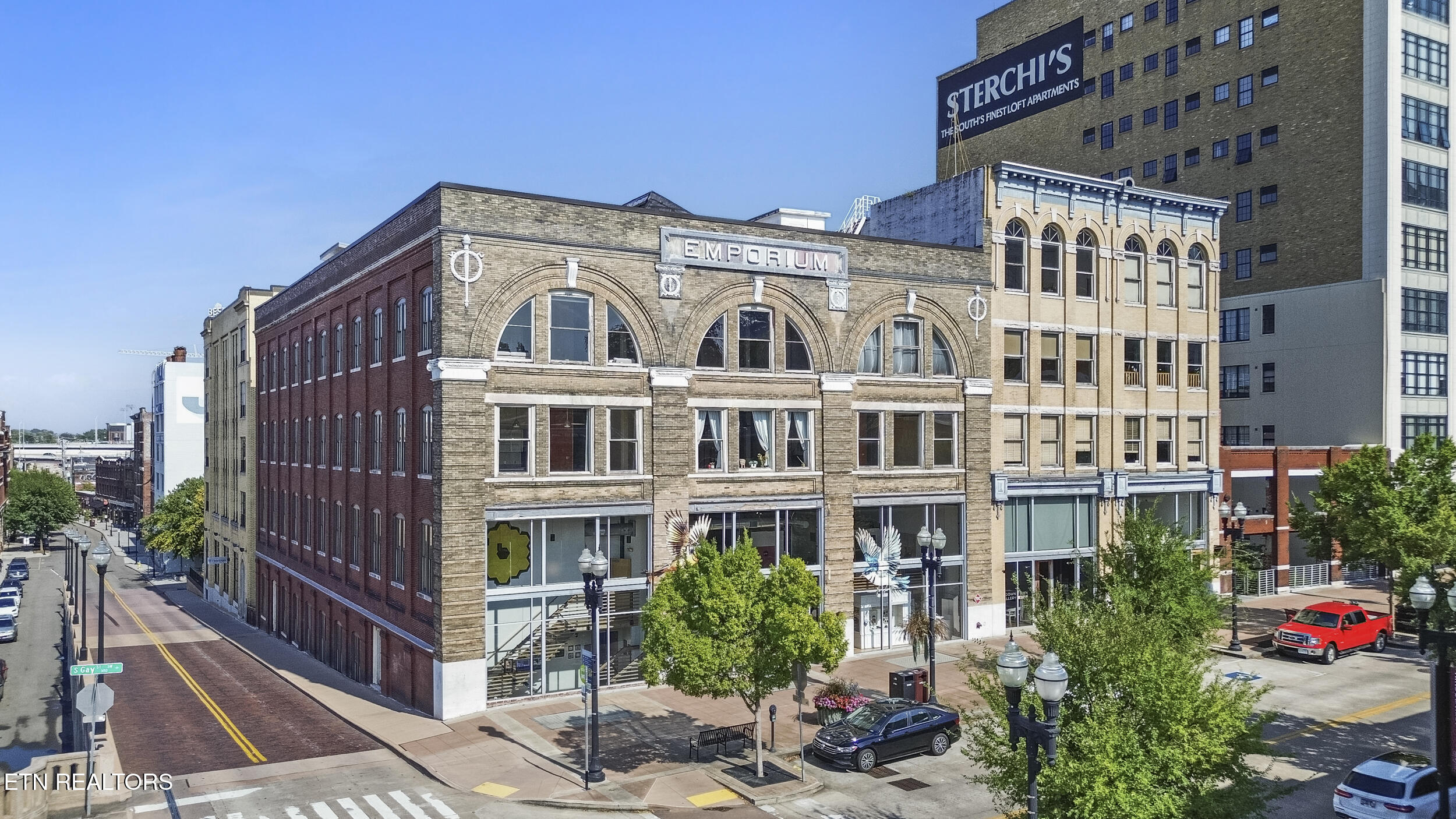 100 S Gay St Property Photo