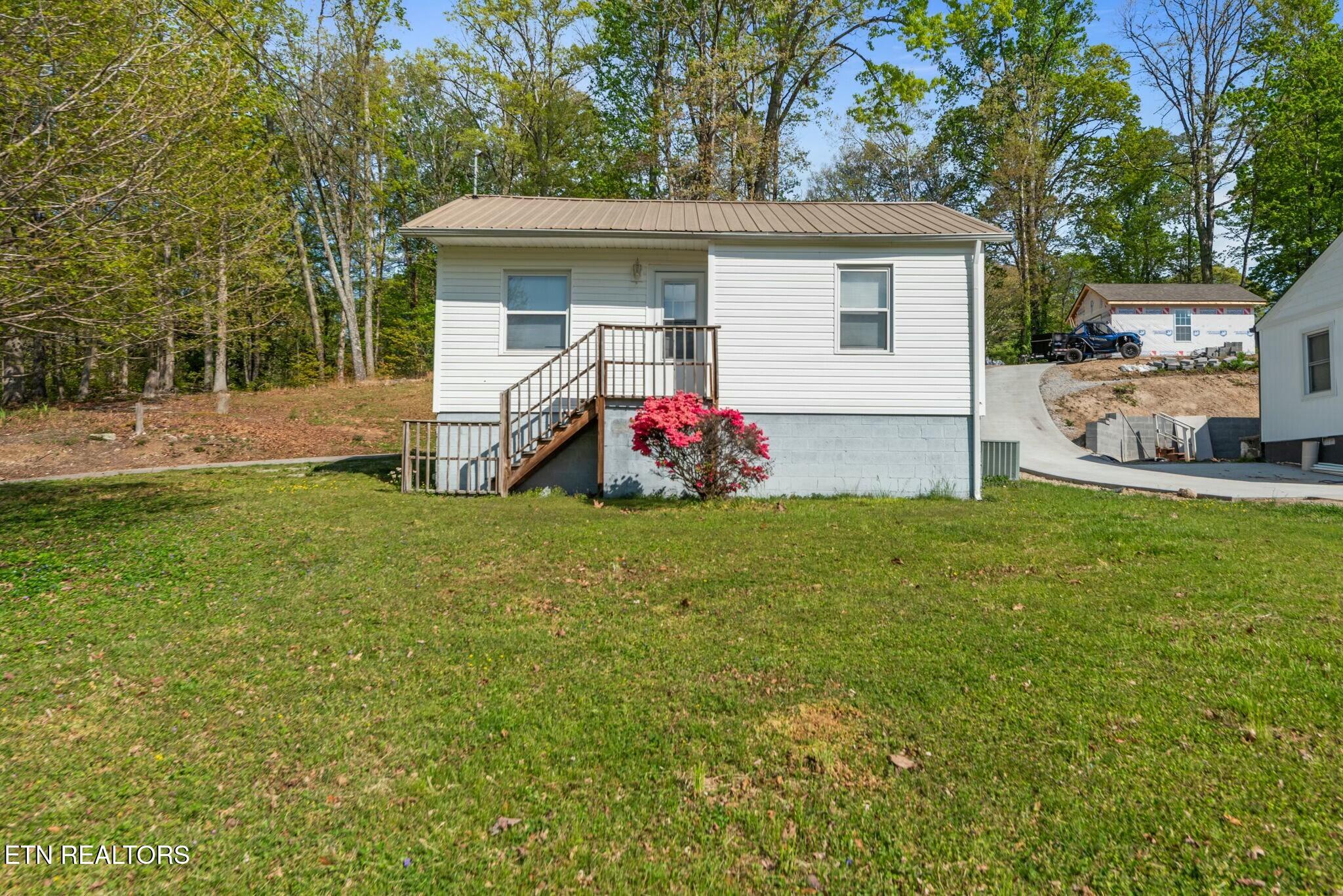 Central Real Estate Listings Main Image