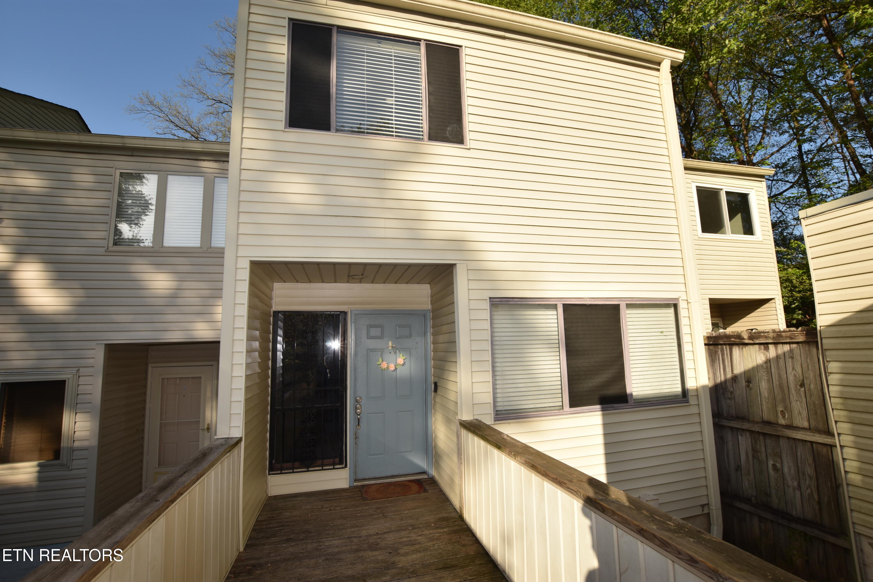720 Idlewood Lane Property Photo