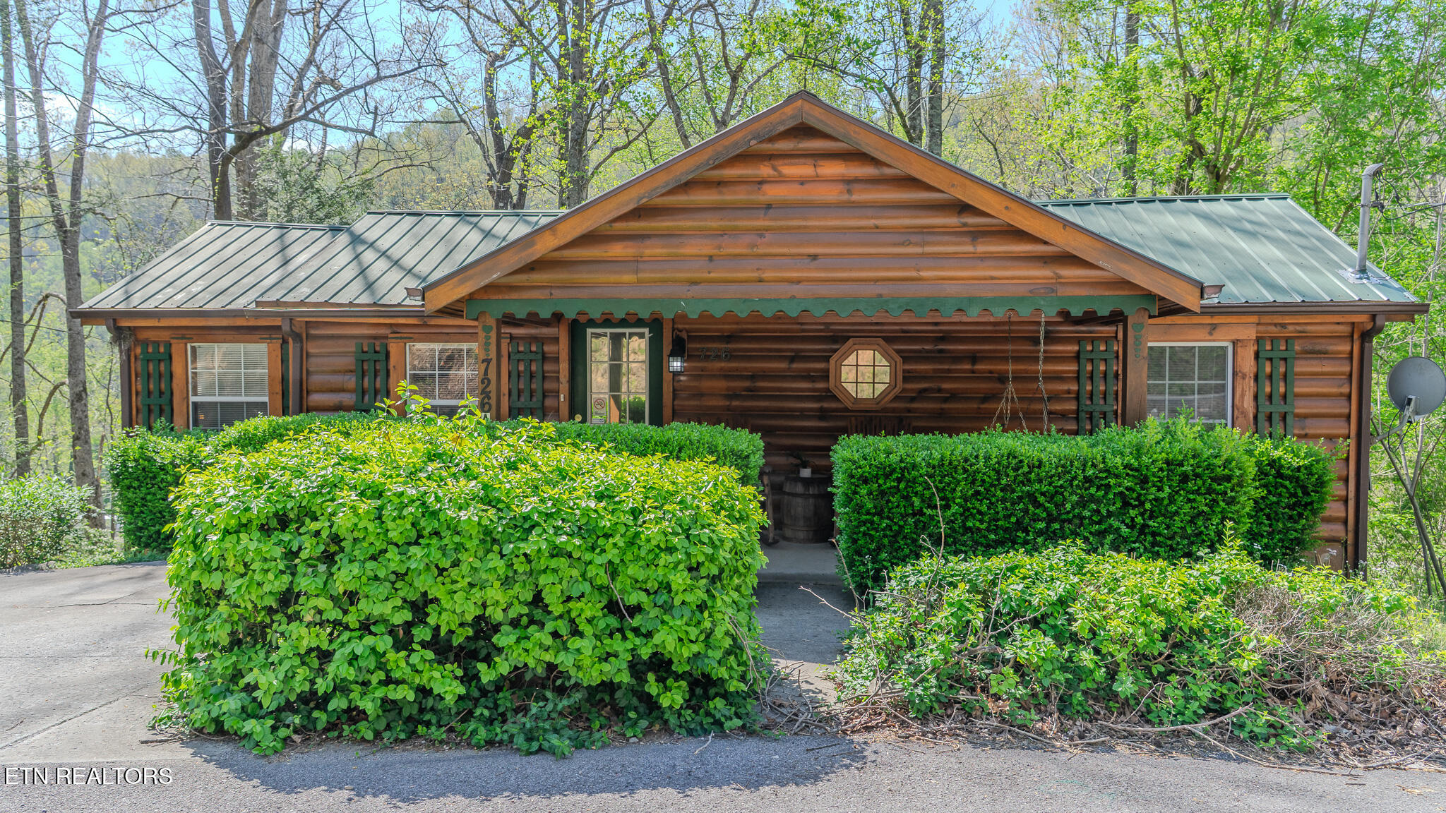726 Ridge Rd Property Photo