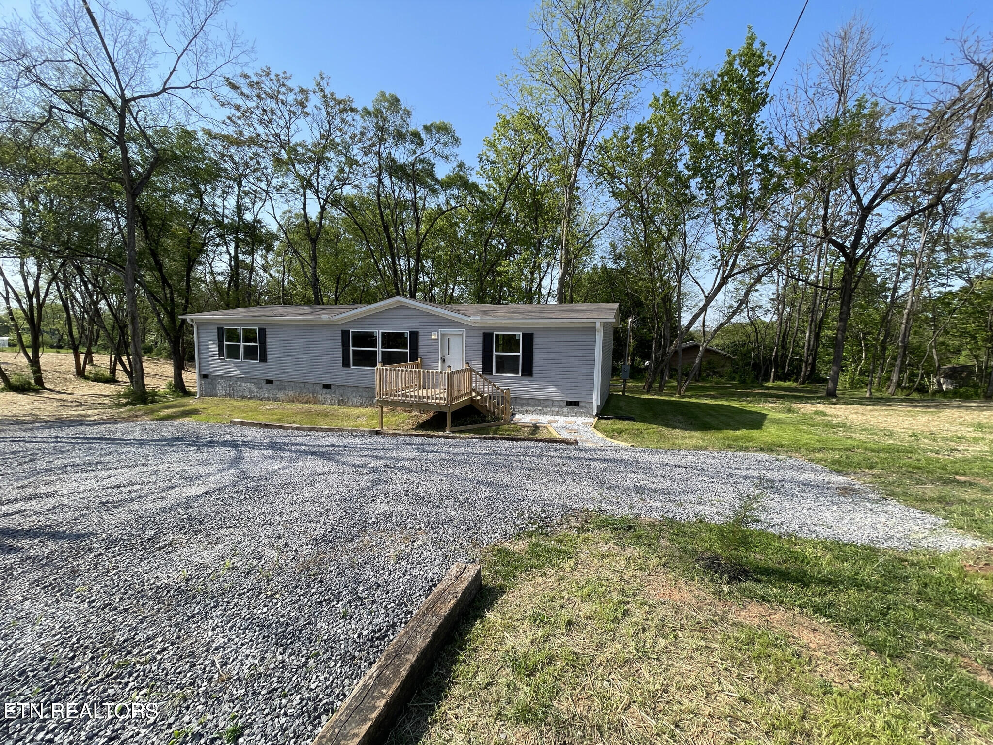 1517 Sweetwater Vonore Rd Property Photo