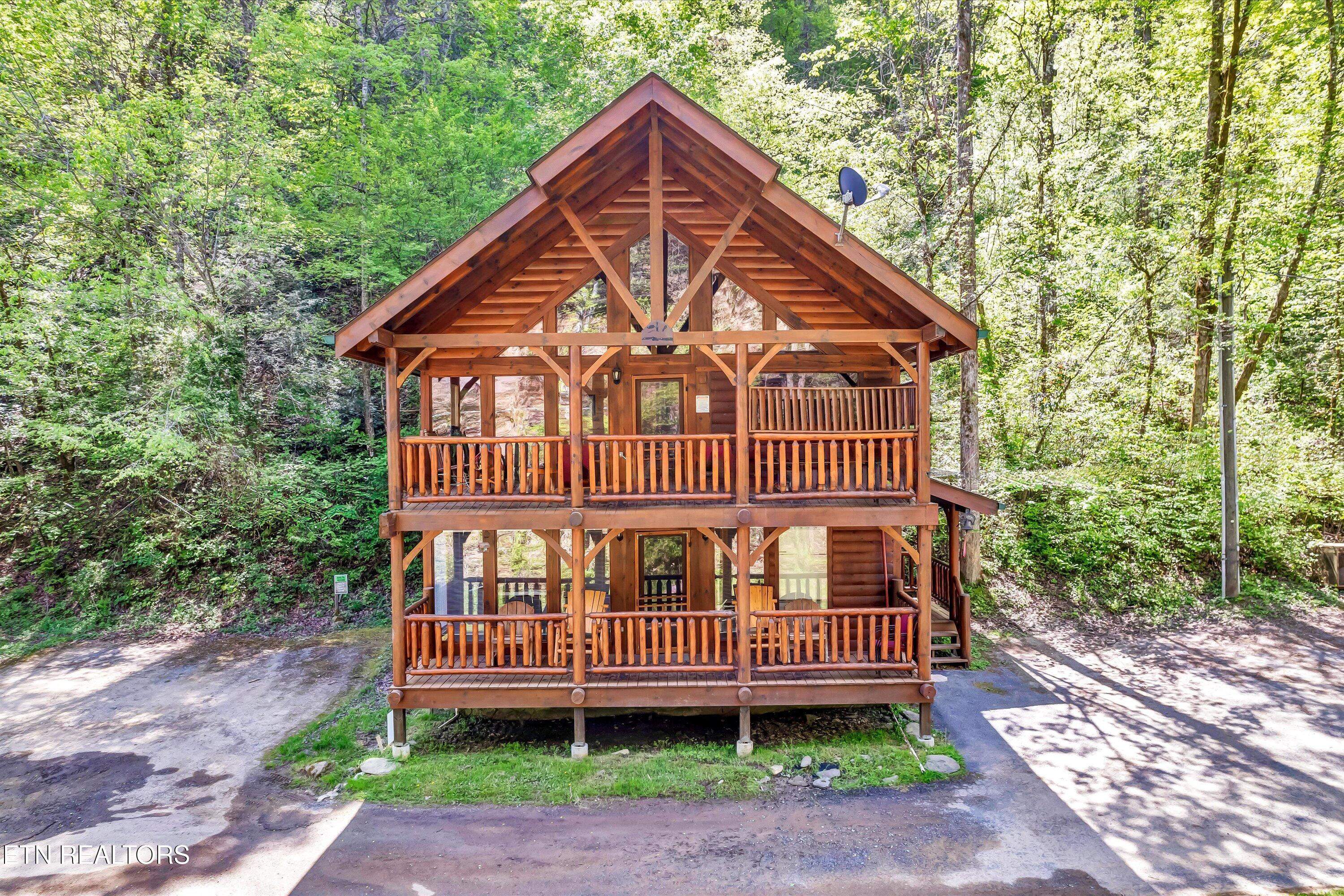 335 Caney Creek Rd Property Photo 1