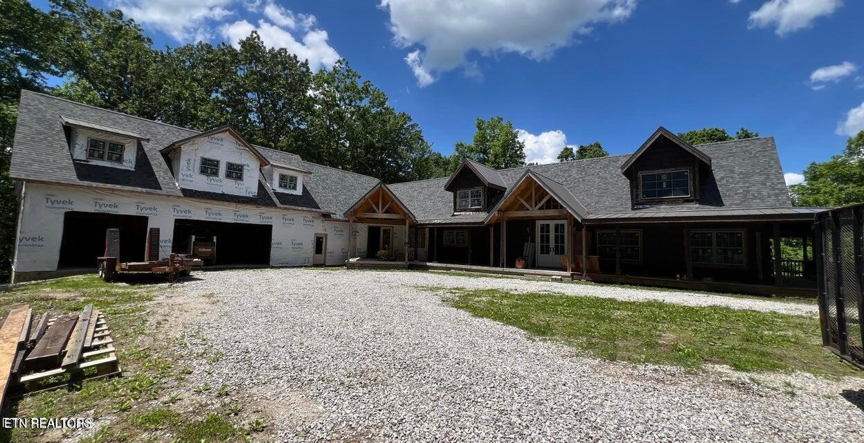 1631 Grave Hill Rd Property Photo