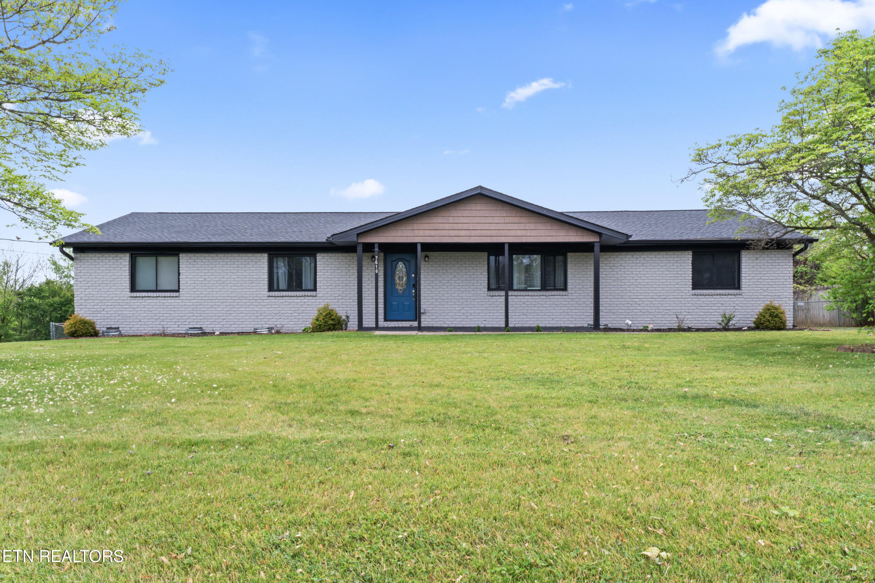7616 Temple Acres Drive Property Photo
