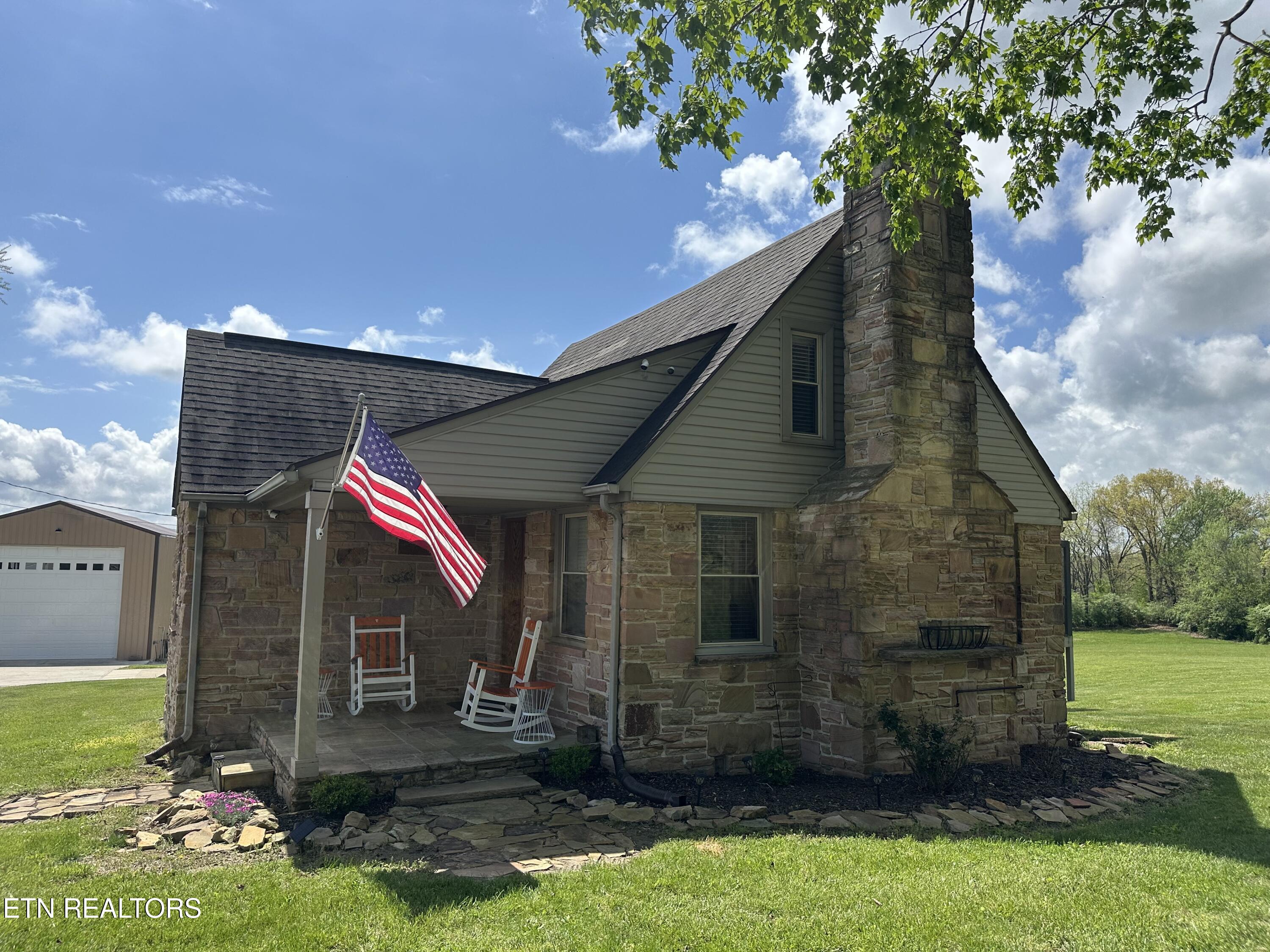 1314 Highland Lane Property Photo