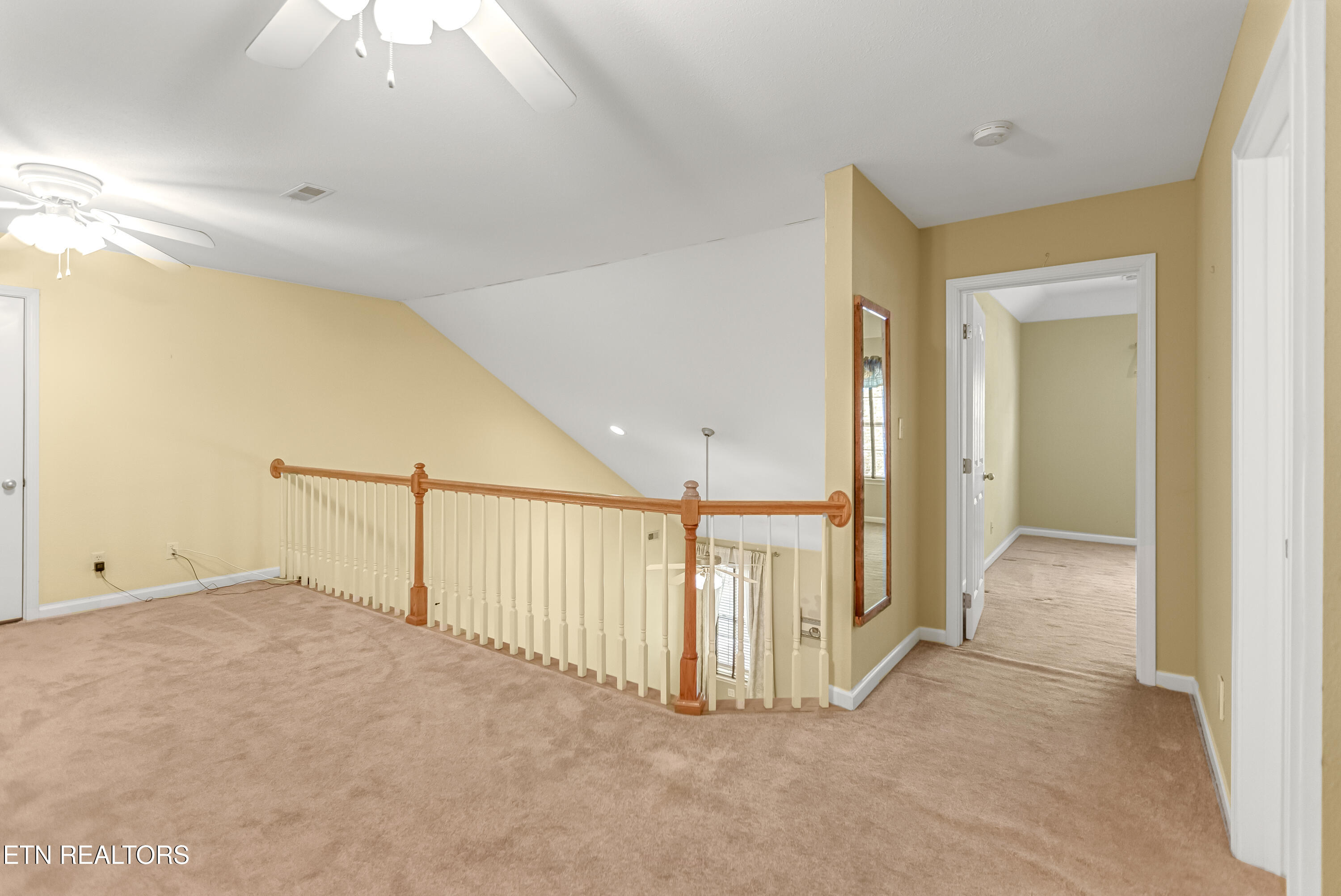 7204 Oakfield Lane Property Photo 33