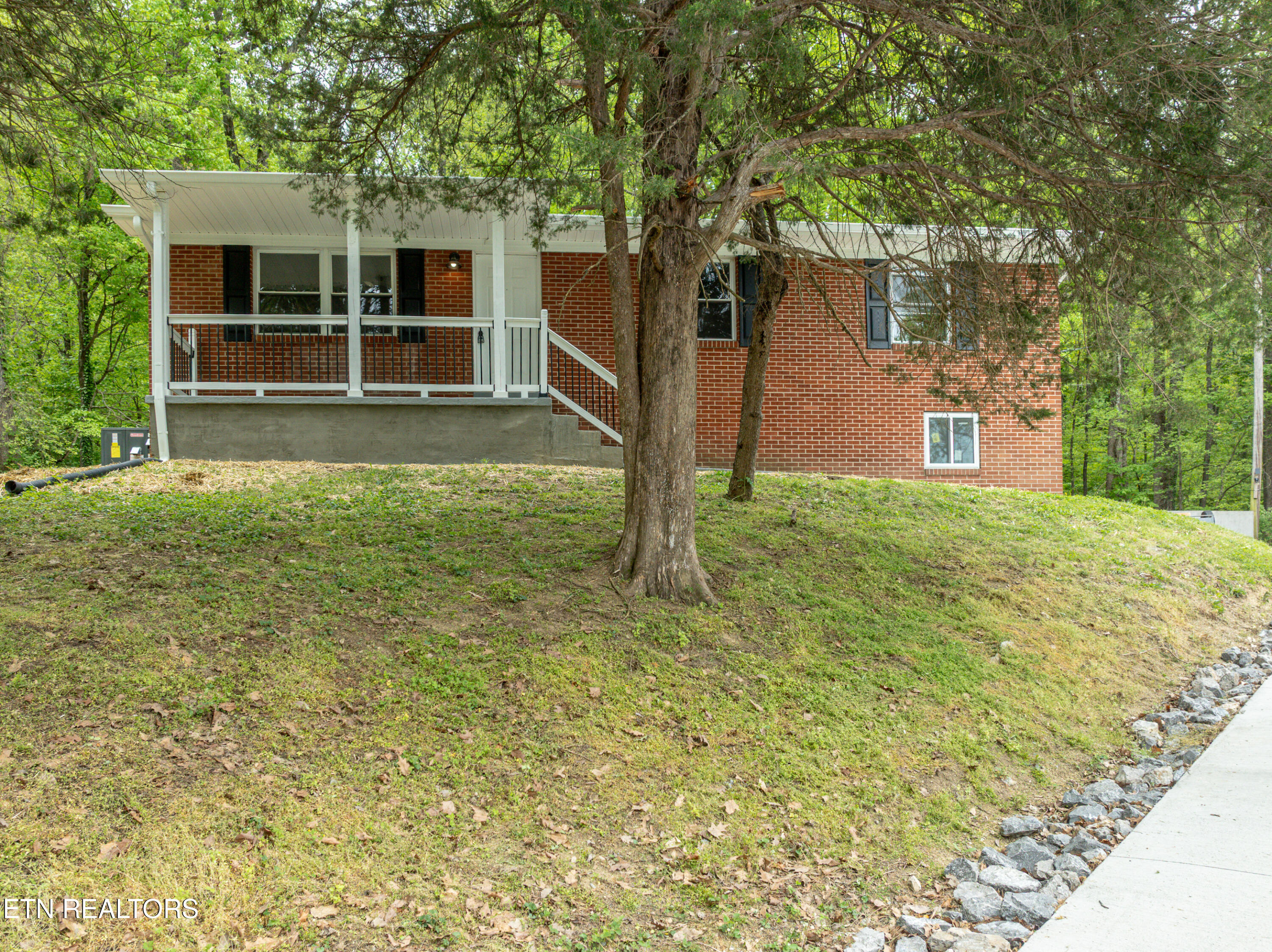 4412 Brown Gap Rd Property Photo 1