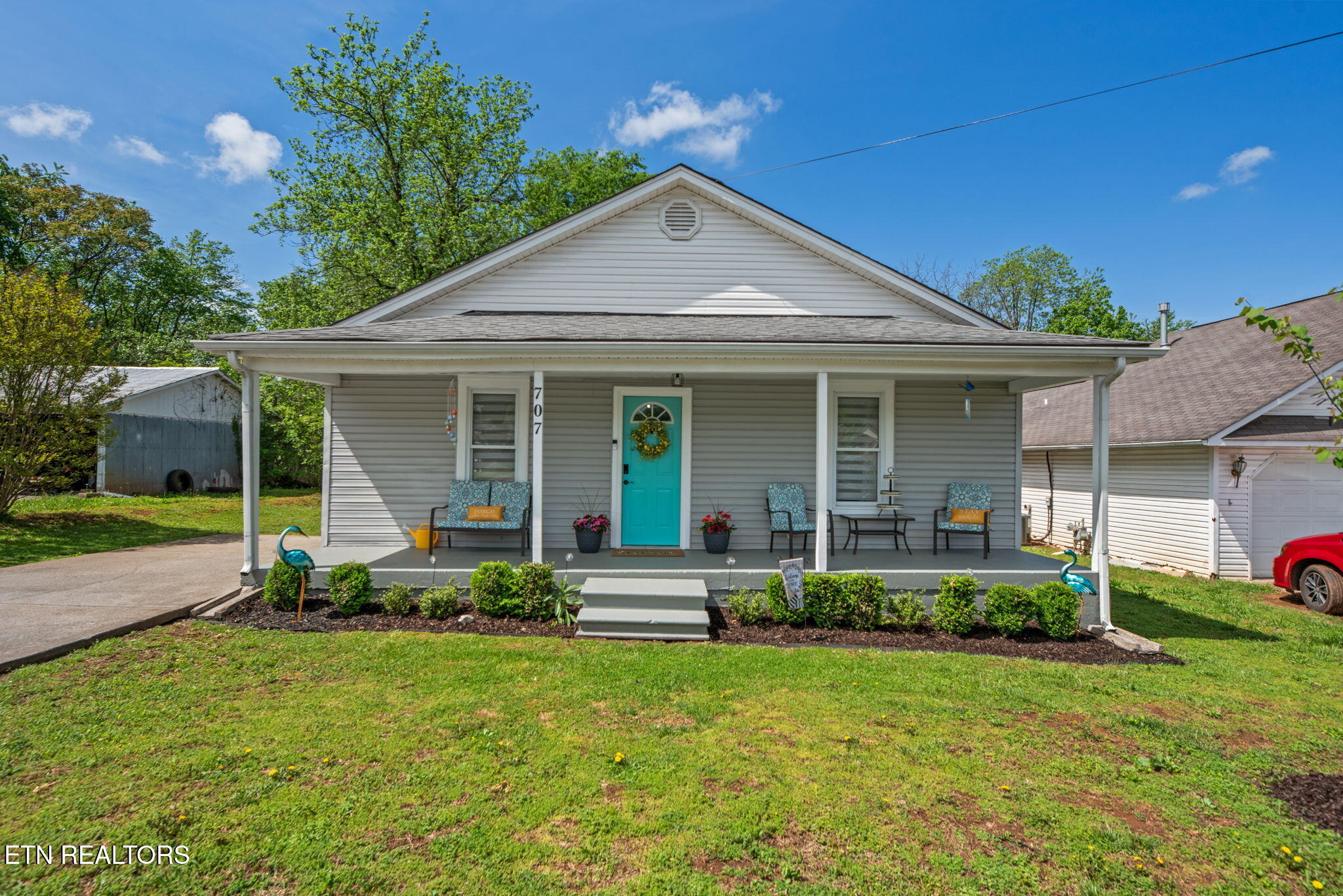 707 Front St Property Photo