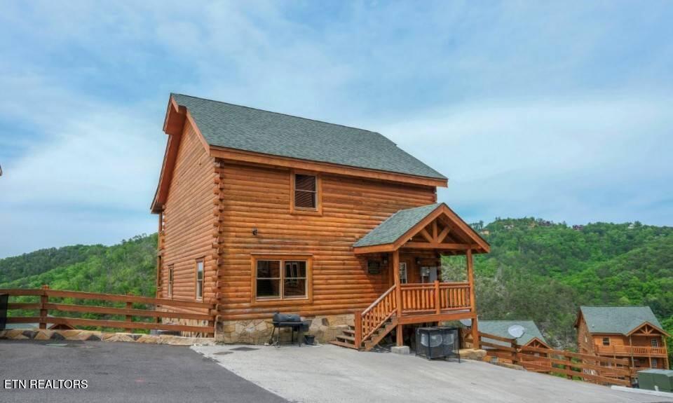 1227 Bird Nest Way Property Photo