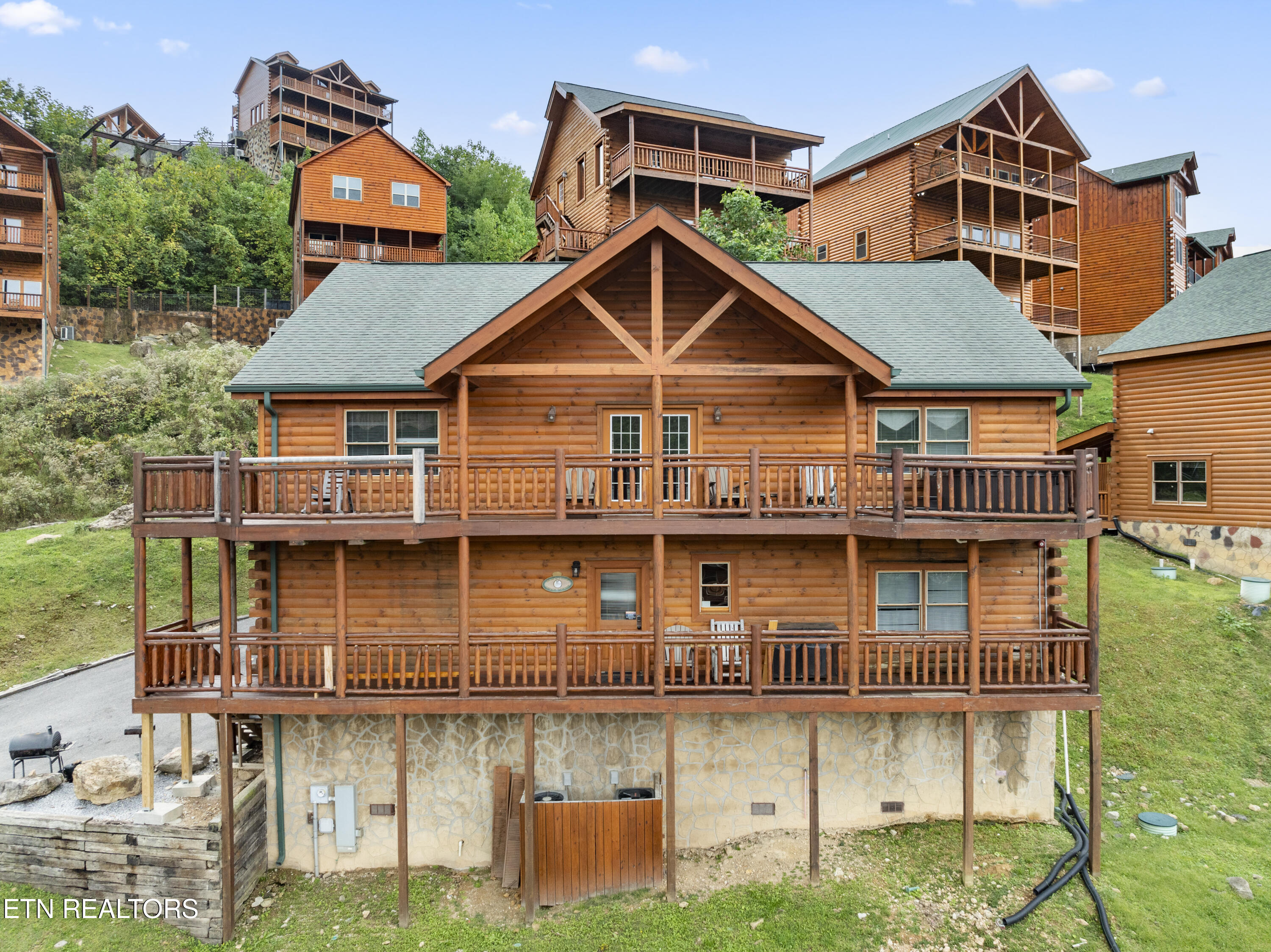1237 Bird Nest Way Property Photo